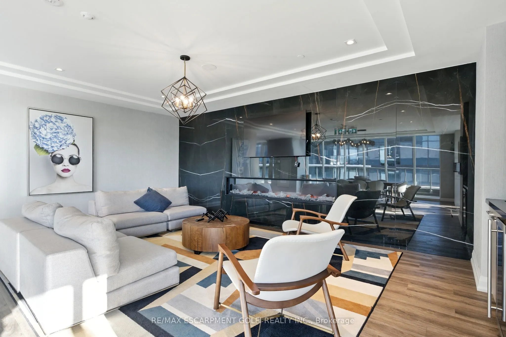 212 King William Street, #1209