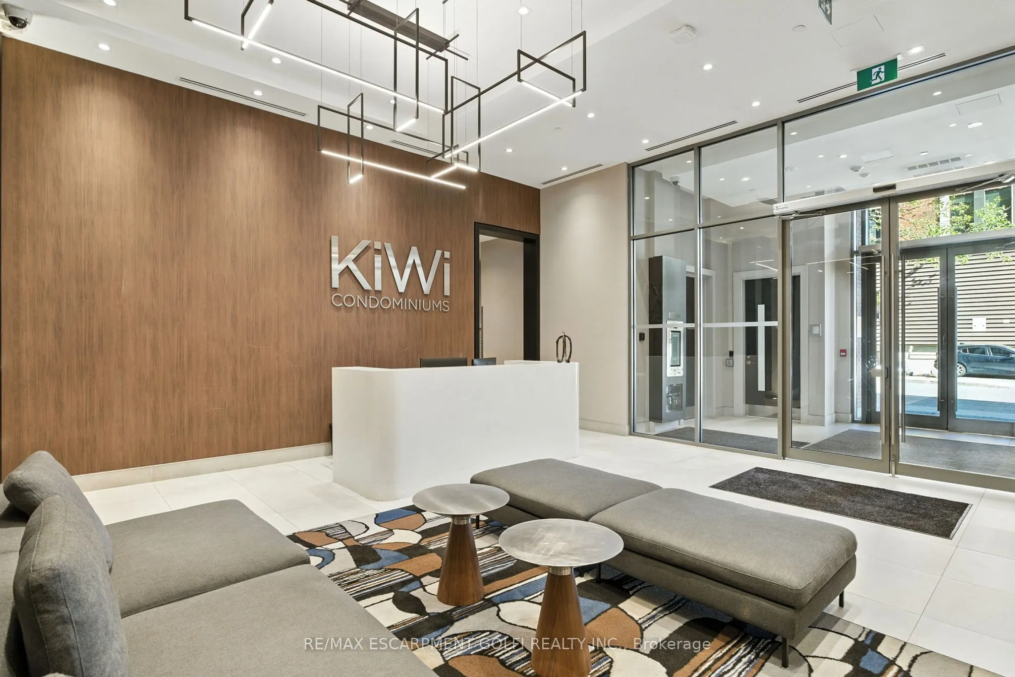 212 King William Street, #1209