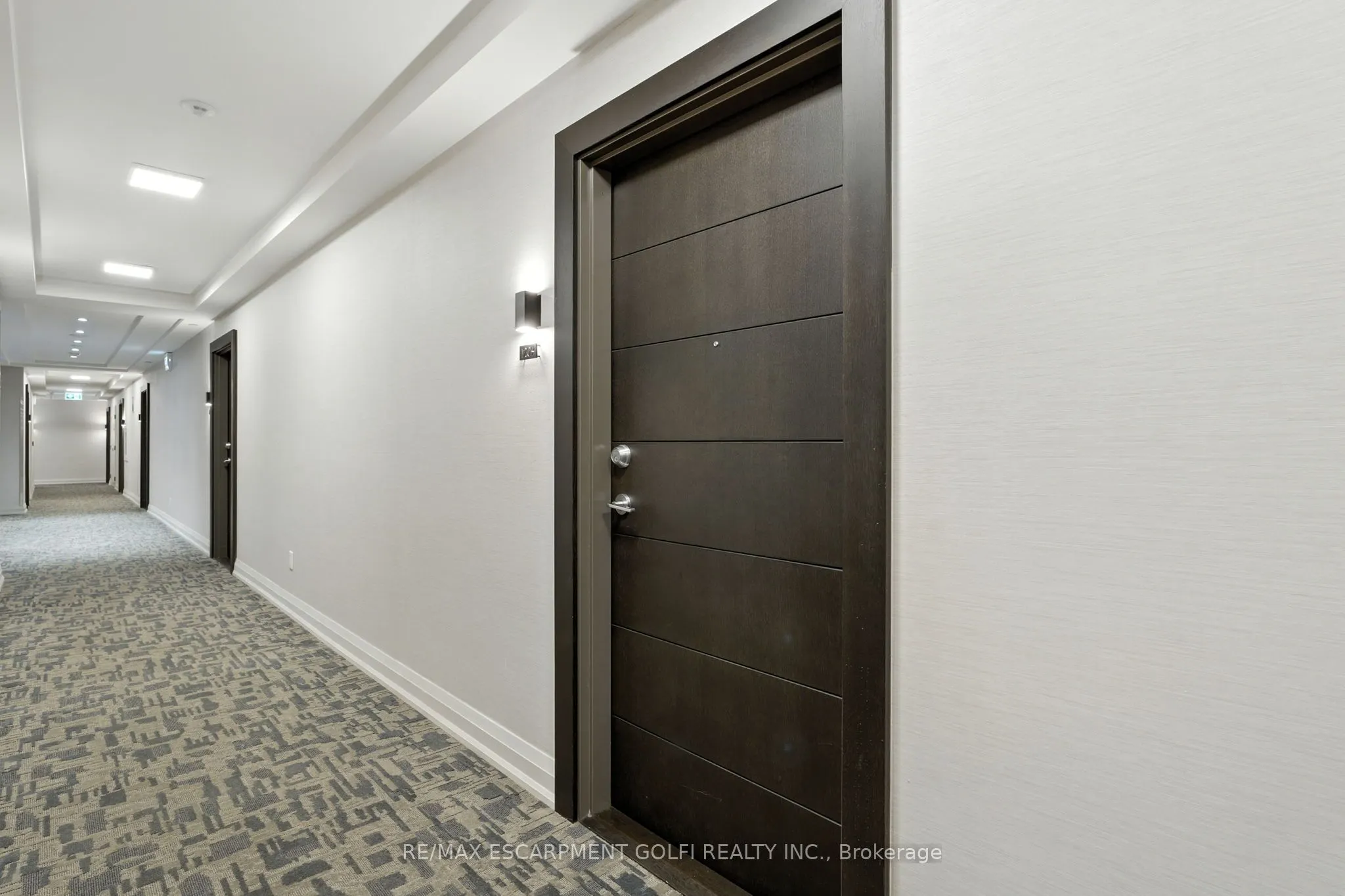 212 King William Street, #1209