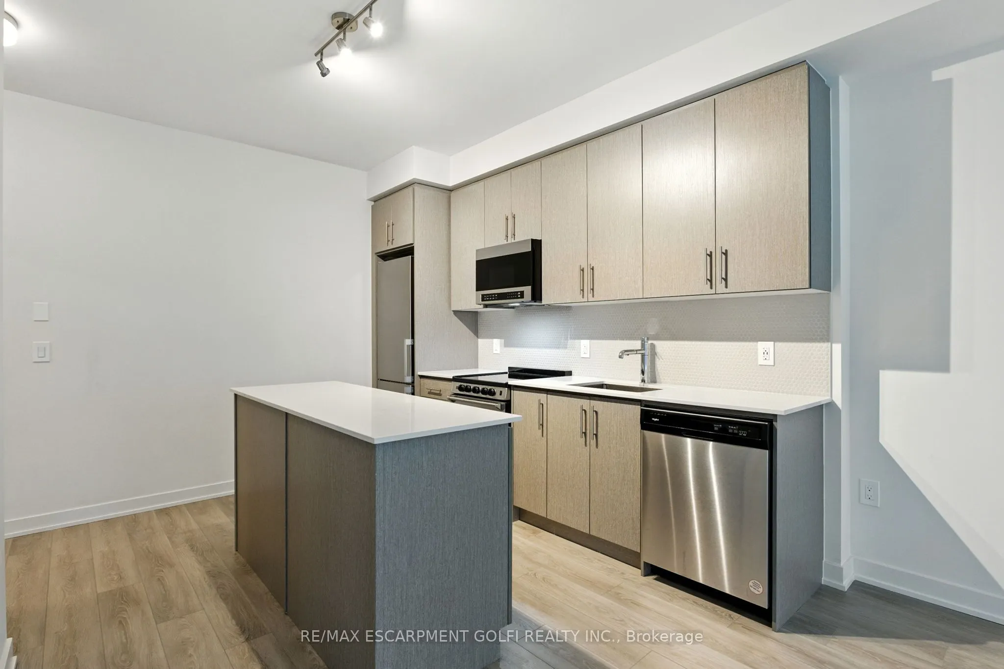 212 King William Street, #1209