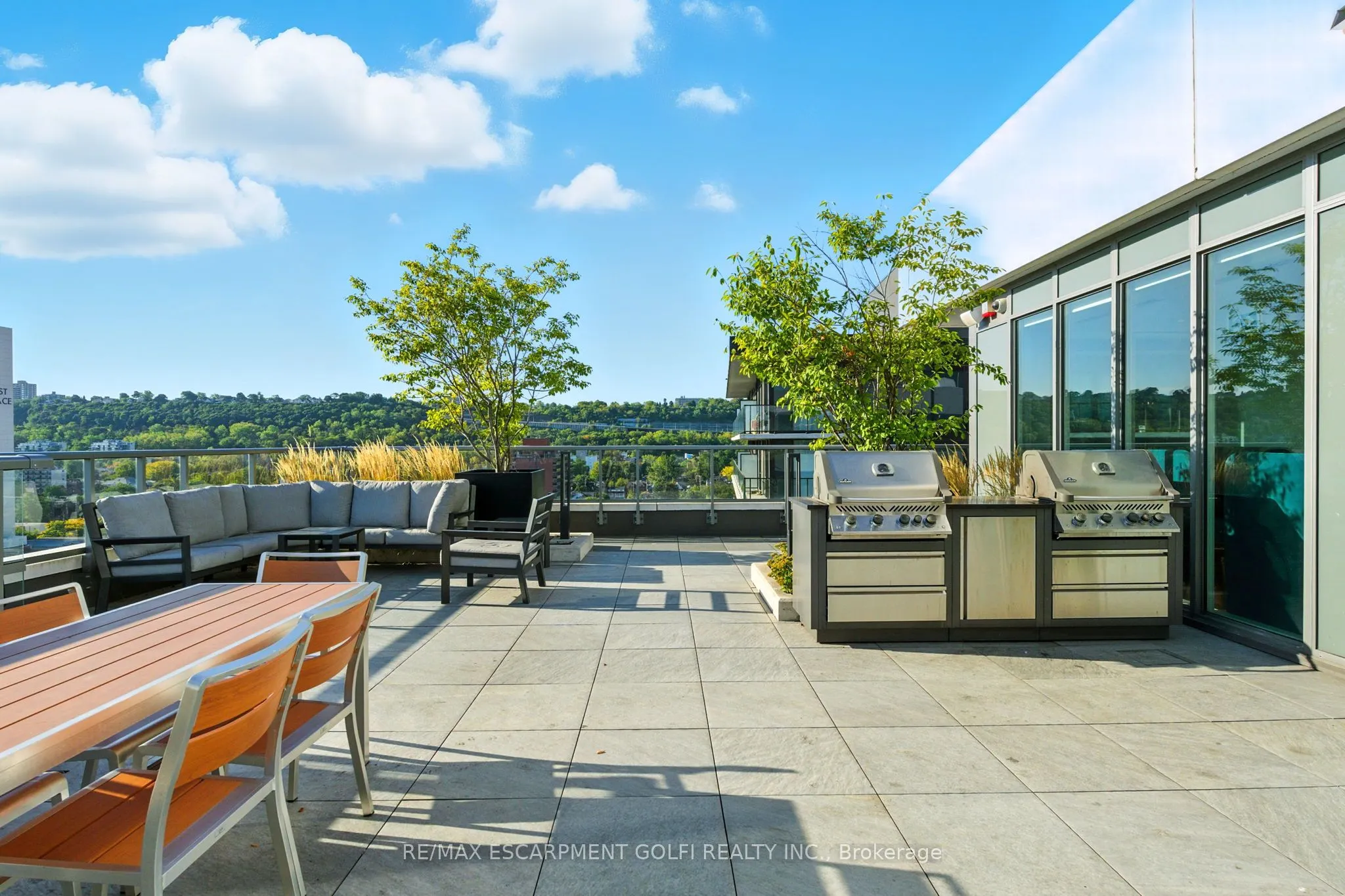 212 King William Street, #1209