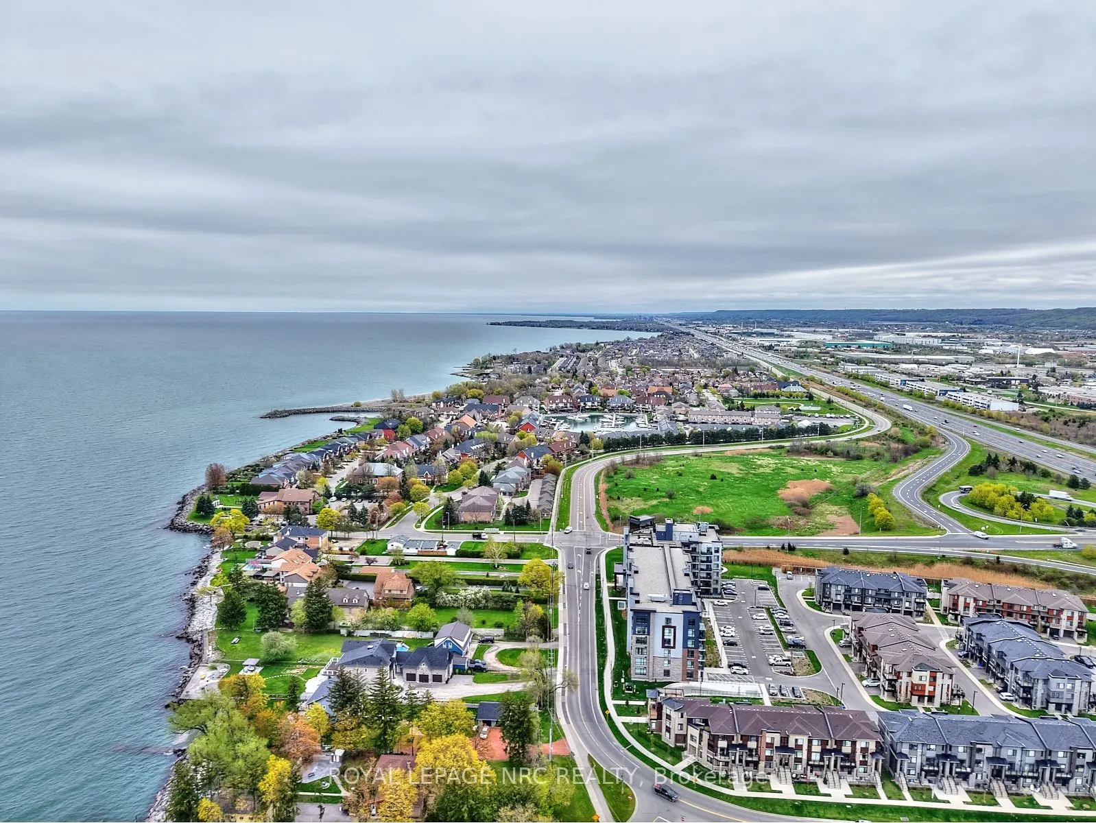 600 North Service Road, #221