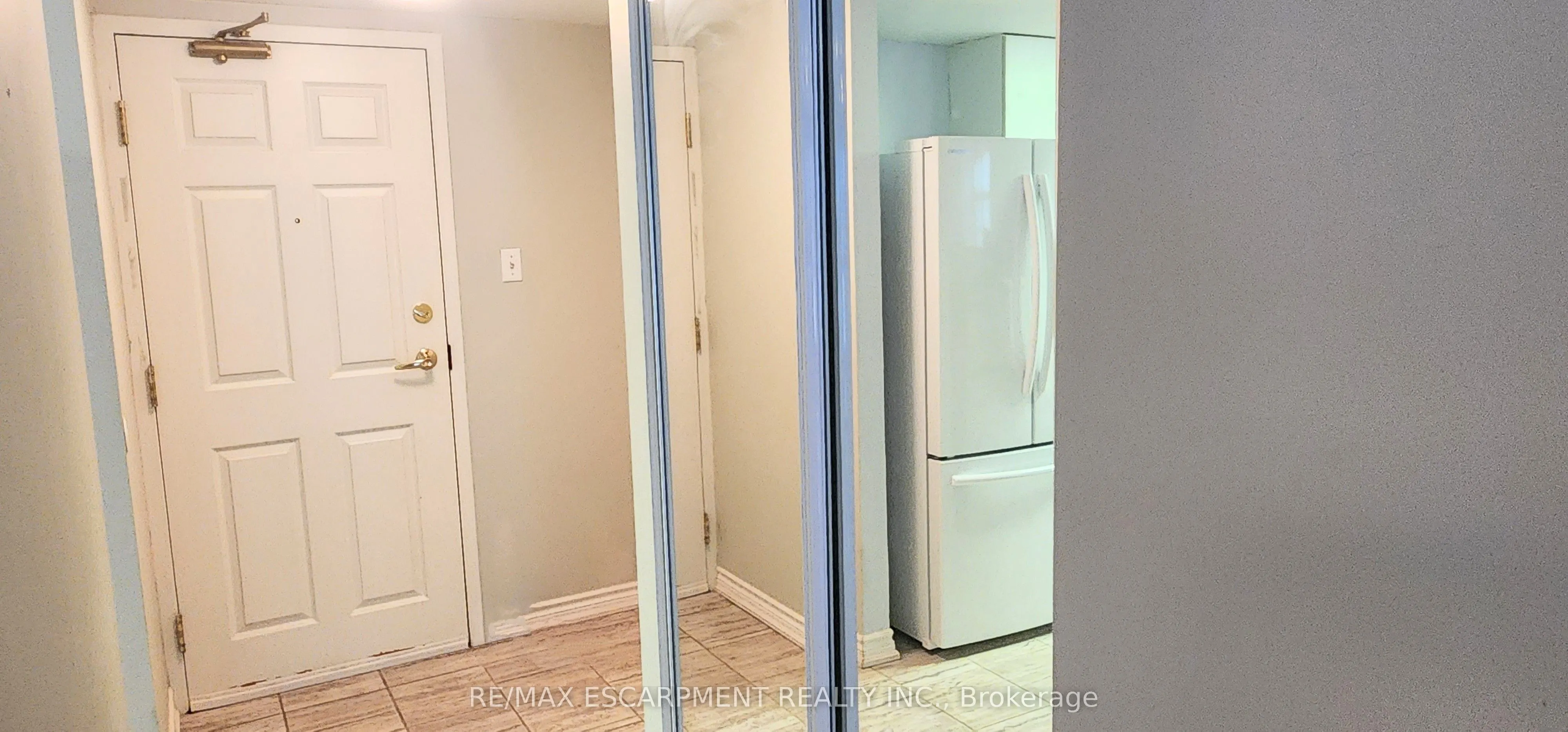 19 Lake Avenue S, #204
