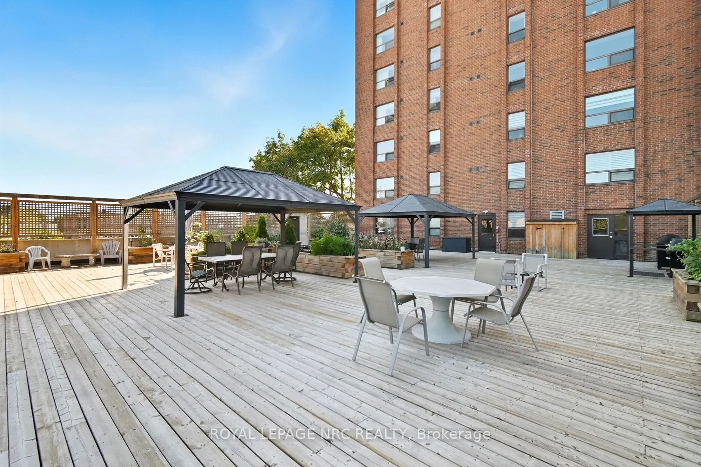 141 Church Street, #401