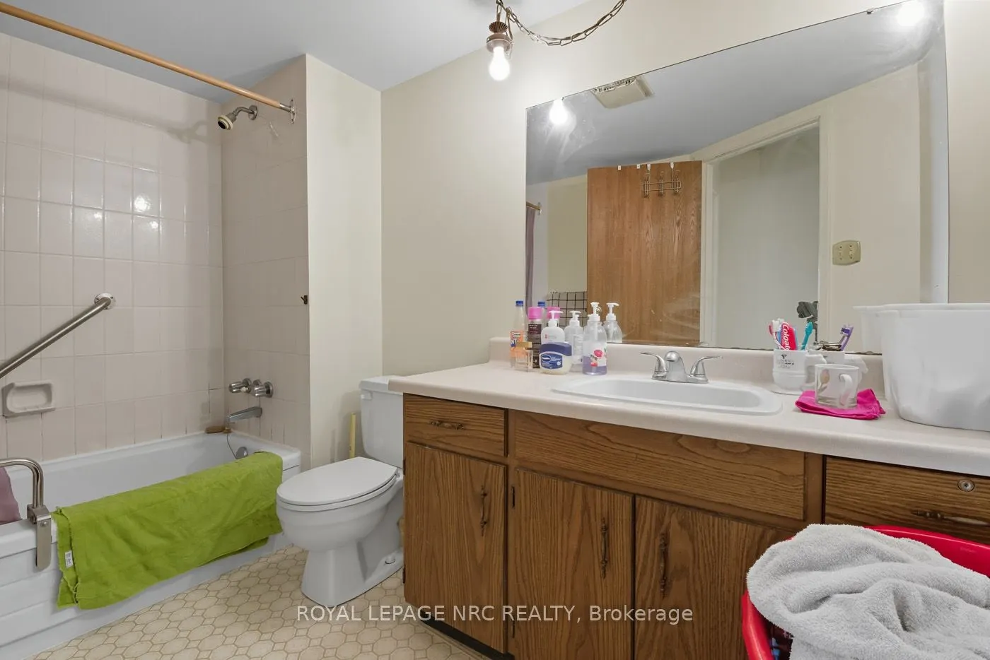 141 Church Street, #401