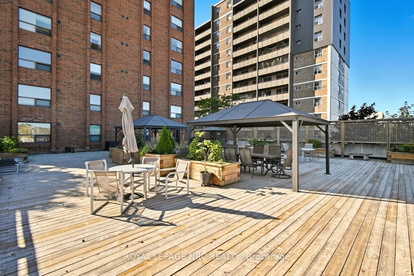 141 Church Street, #401