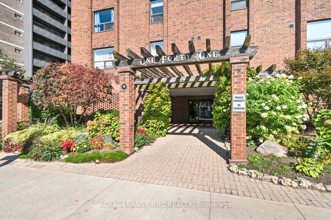 141 Church Street, #401