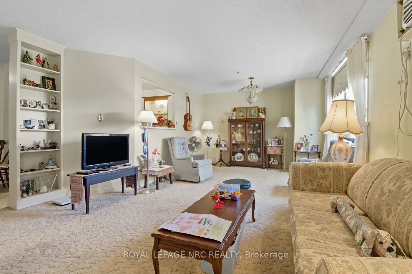 141 Church Street, #401