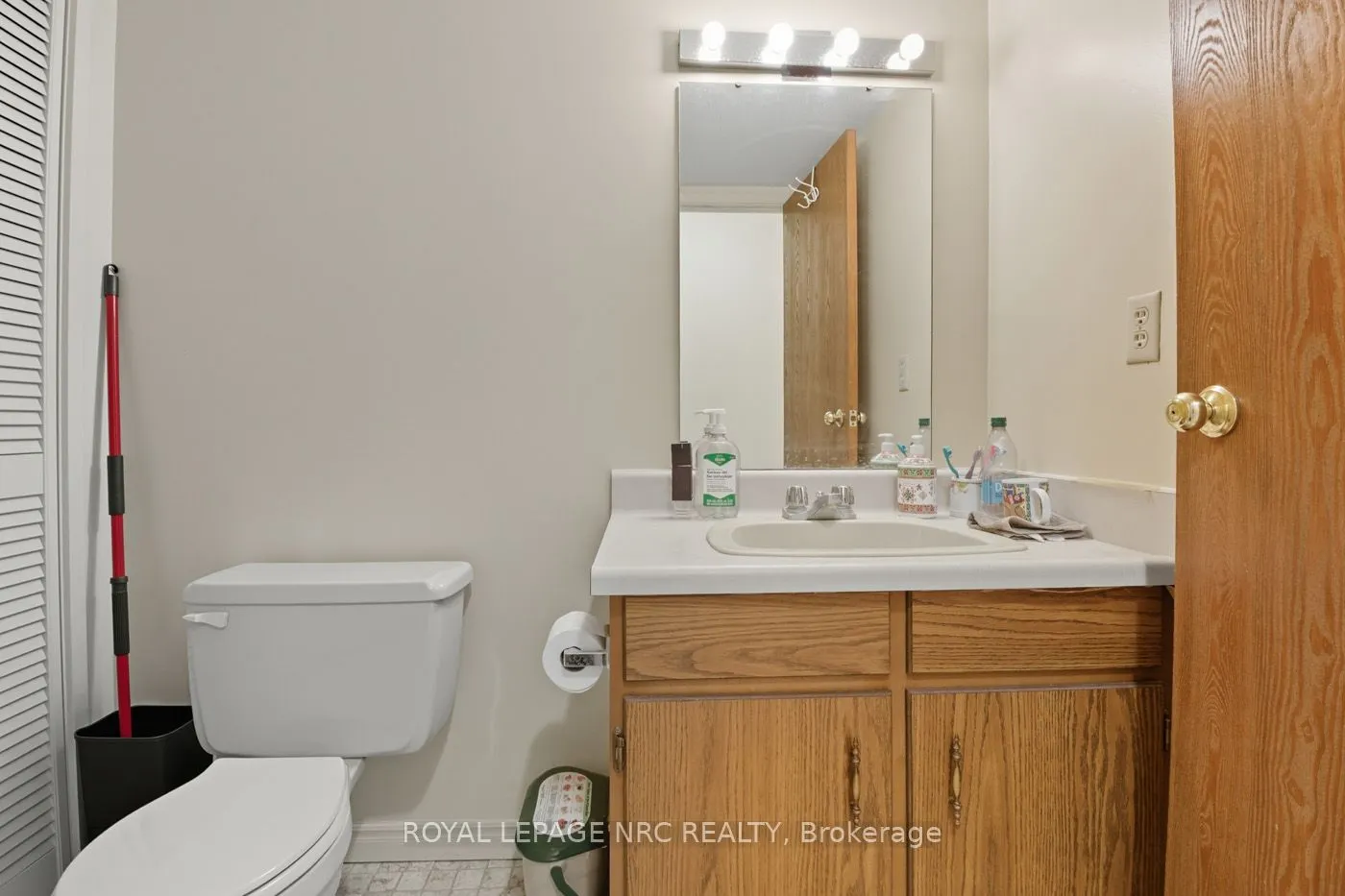 141 Church Street, #401
