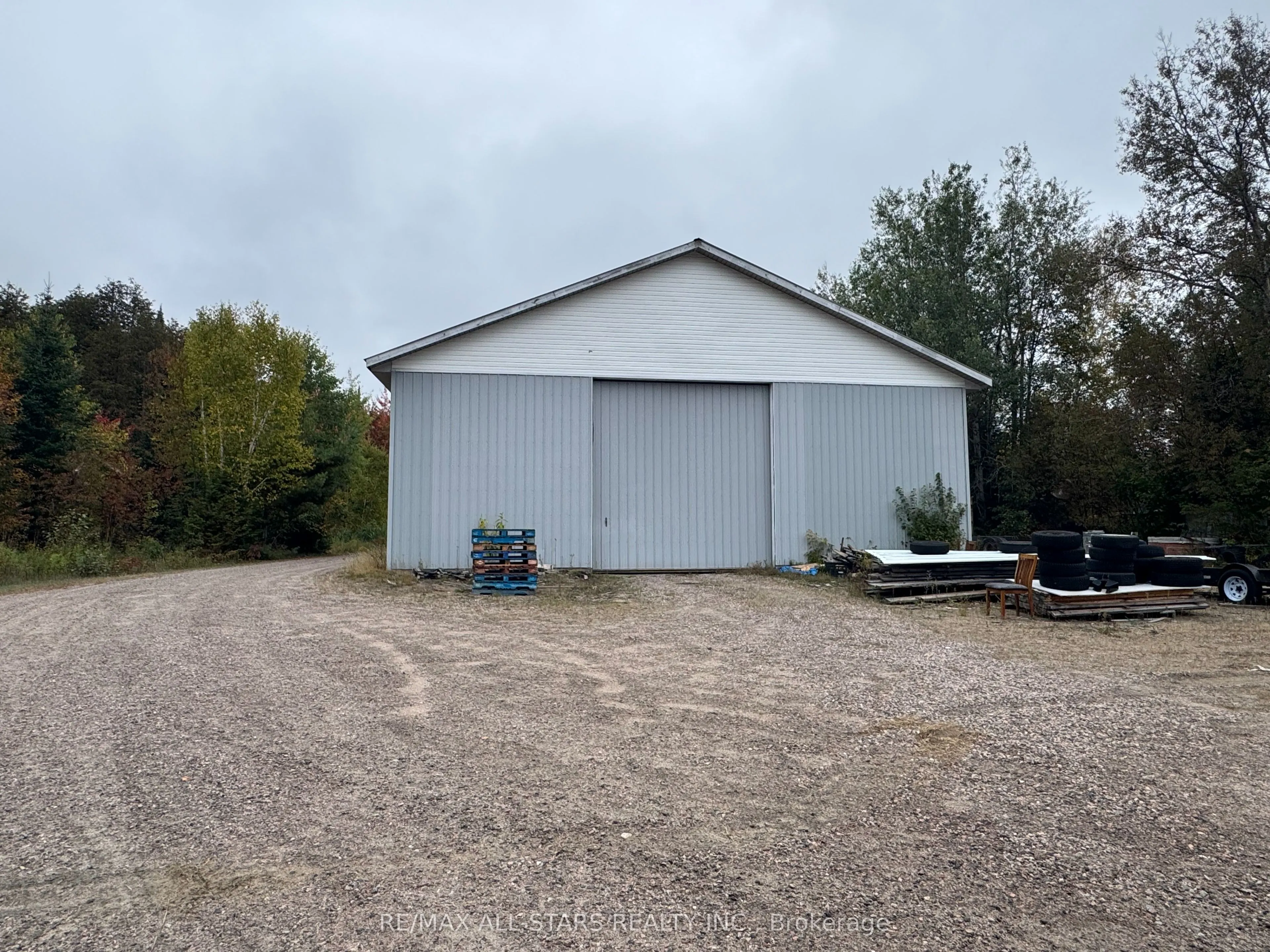 4066 Gelert Road