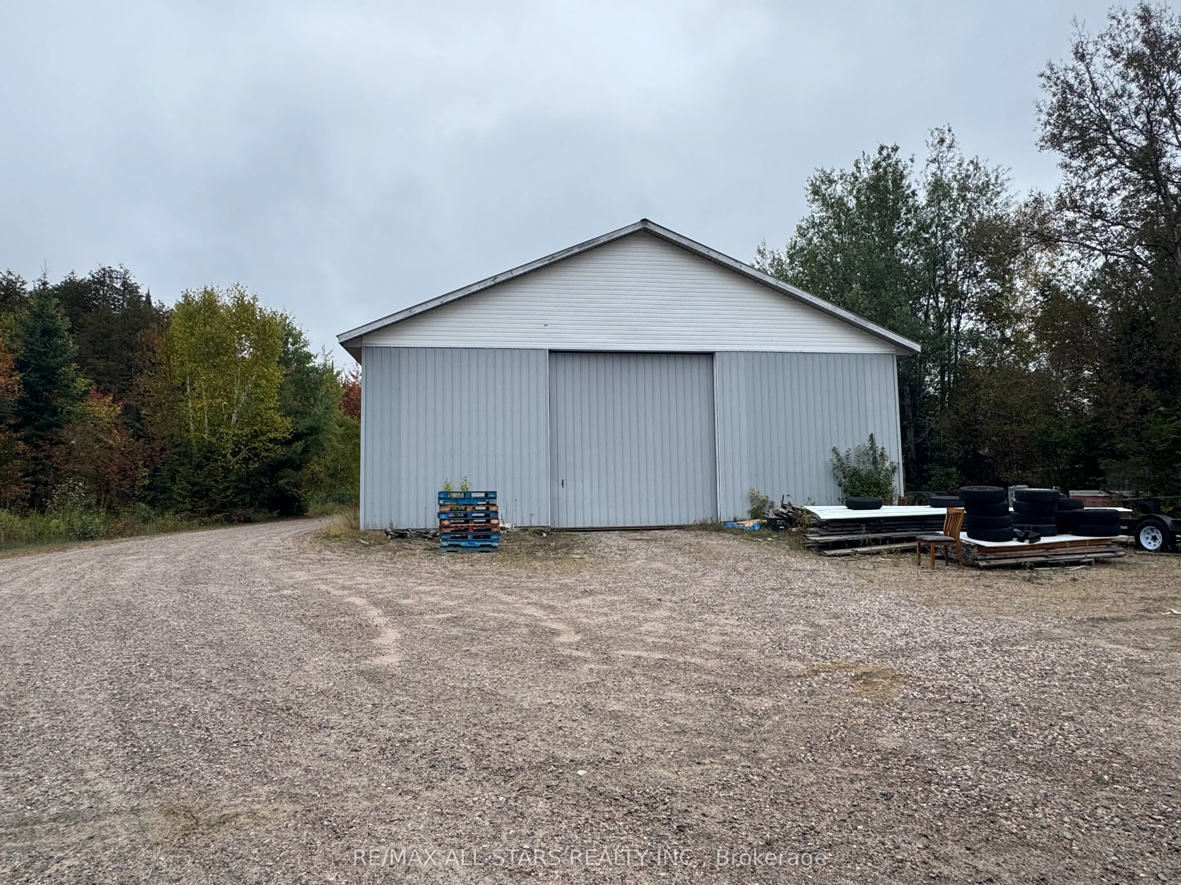 4066 Gelert Road