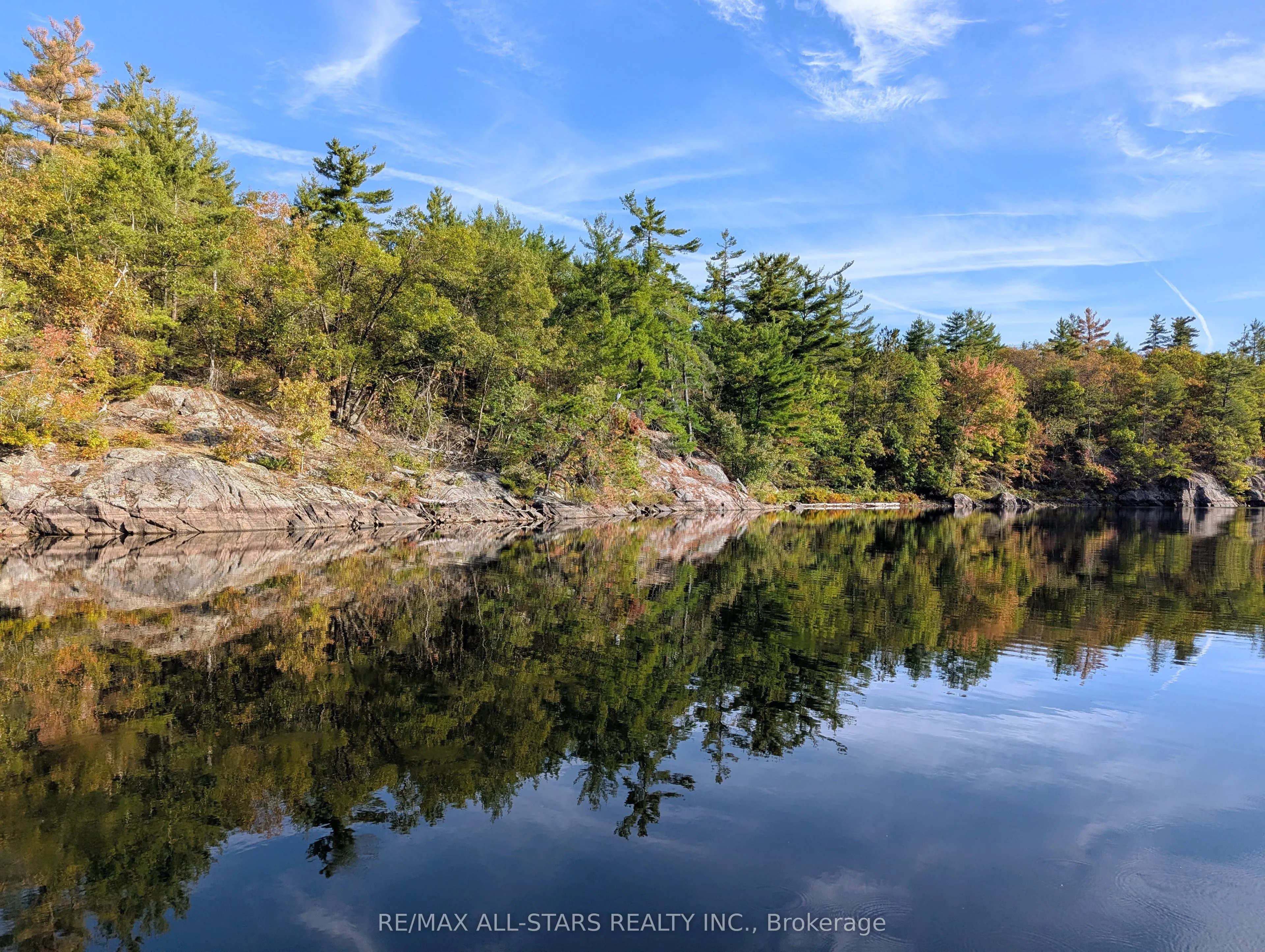 754 Loucks Lake Wao