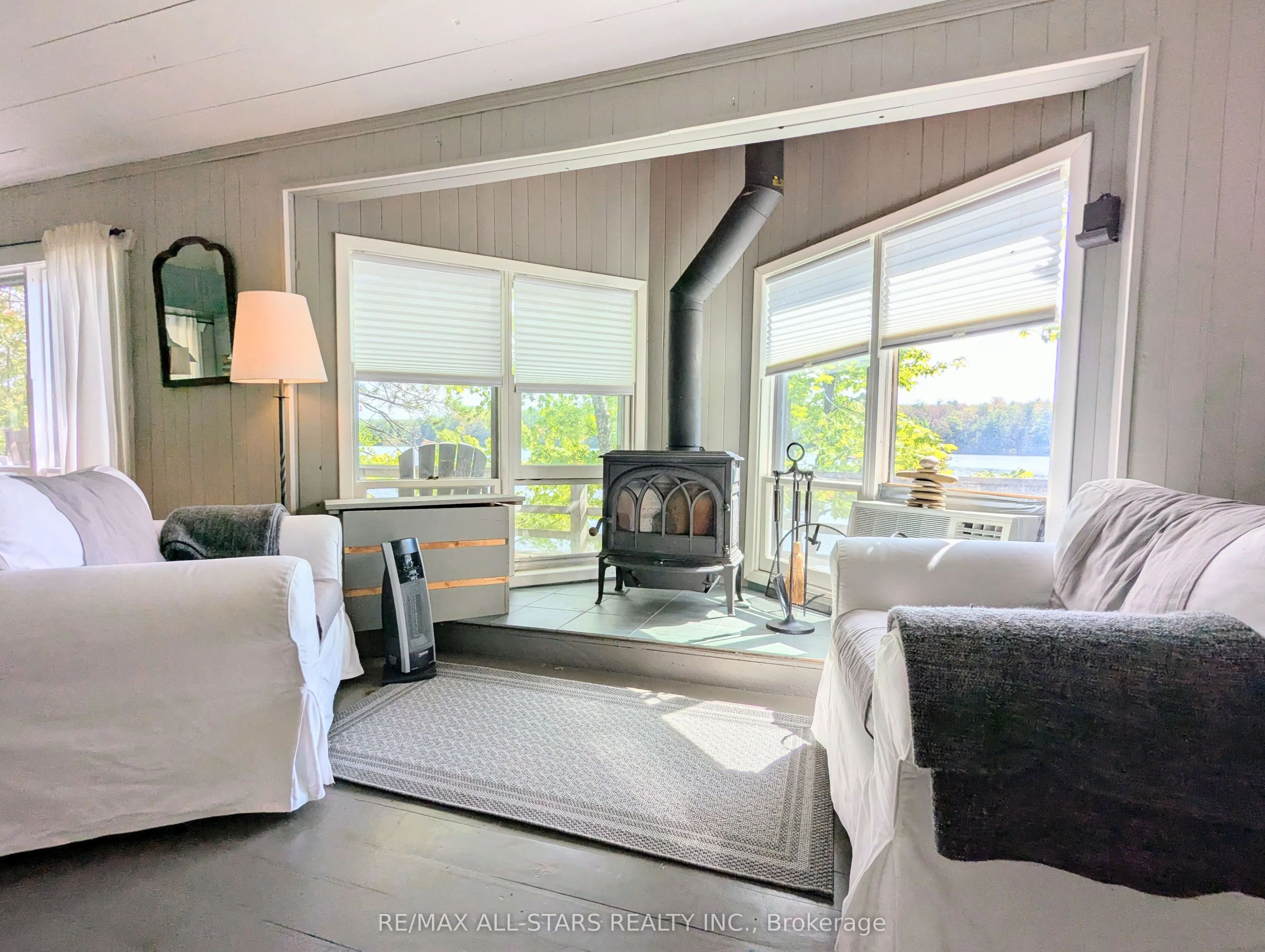 754 Loucks Lake Wao