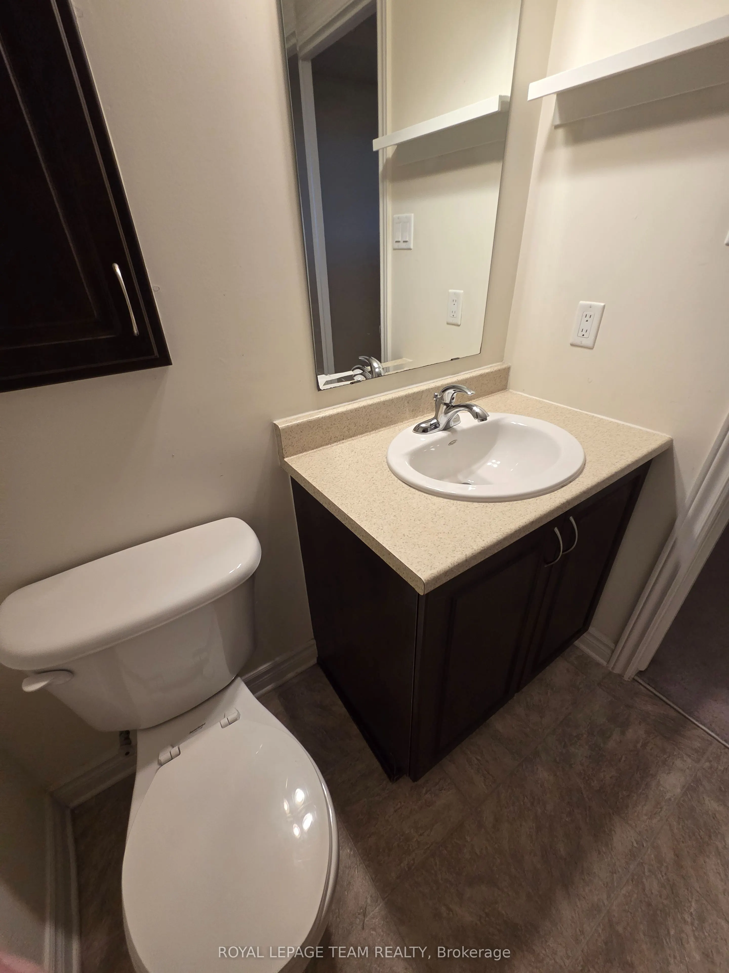 329 Paseo Private, #106