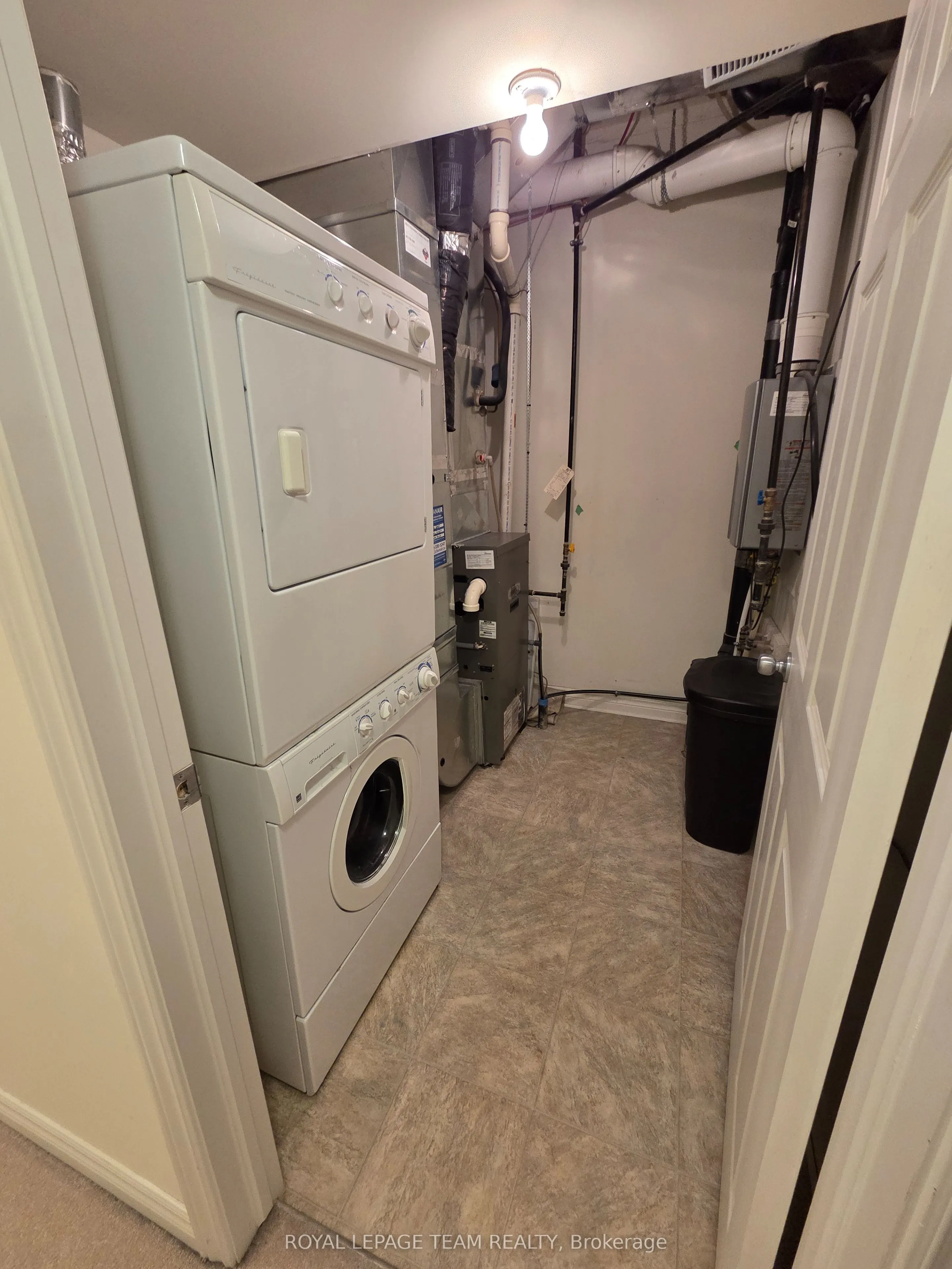 329 Paseo Private, #106