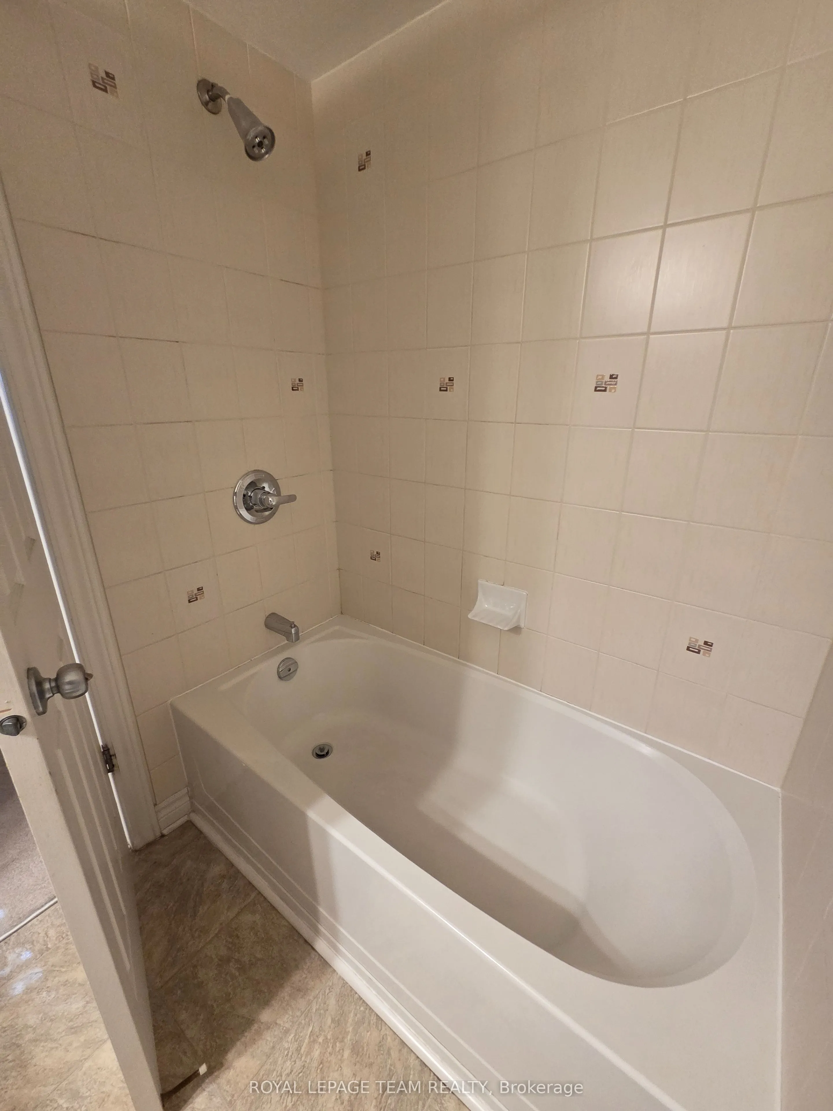329 Paseo Private, #106