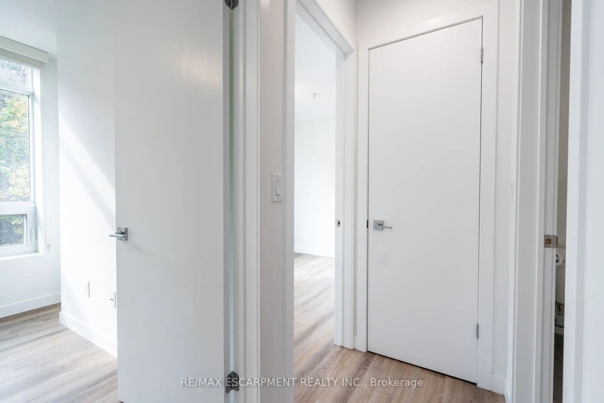 467 Charlton Avenue E, #308