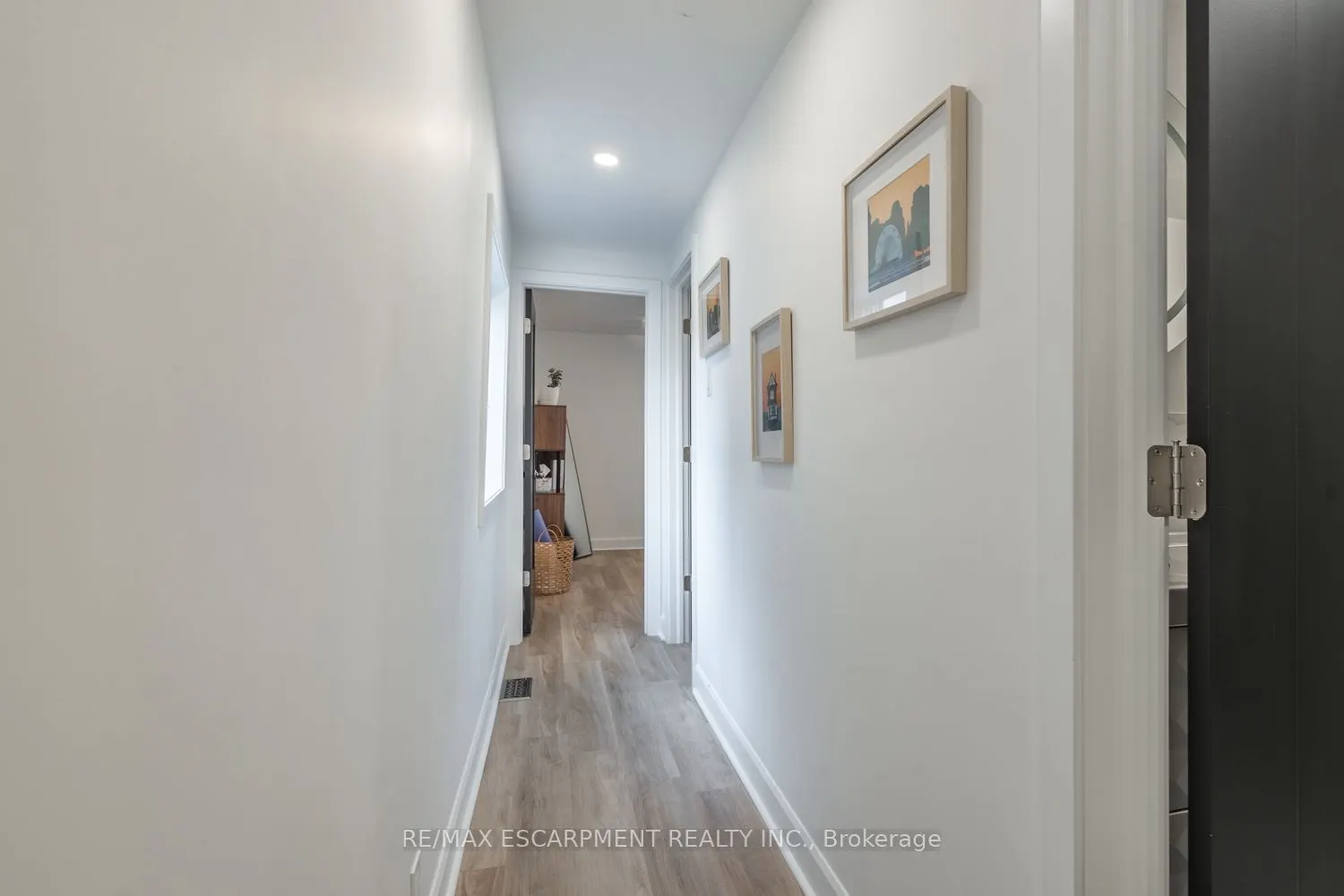 48 Frederick Avenue