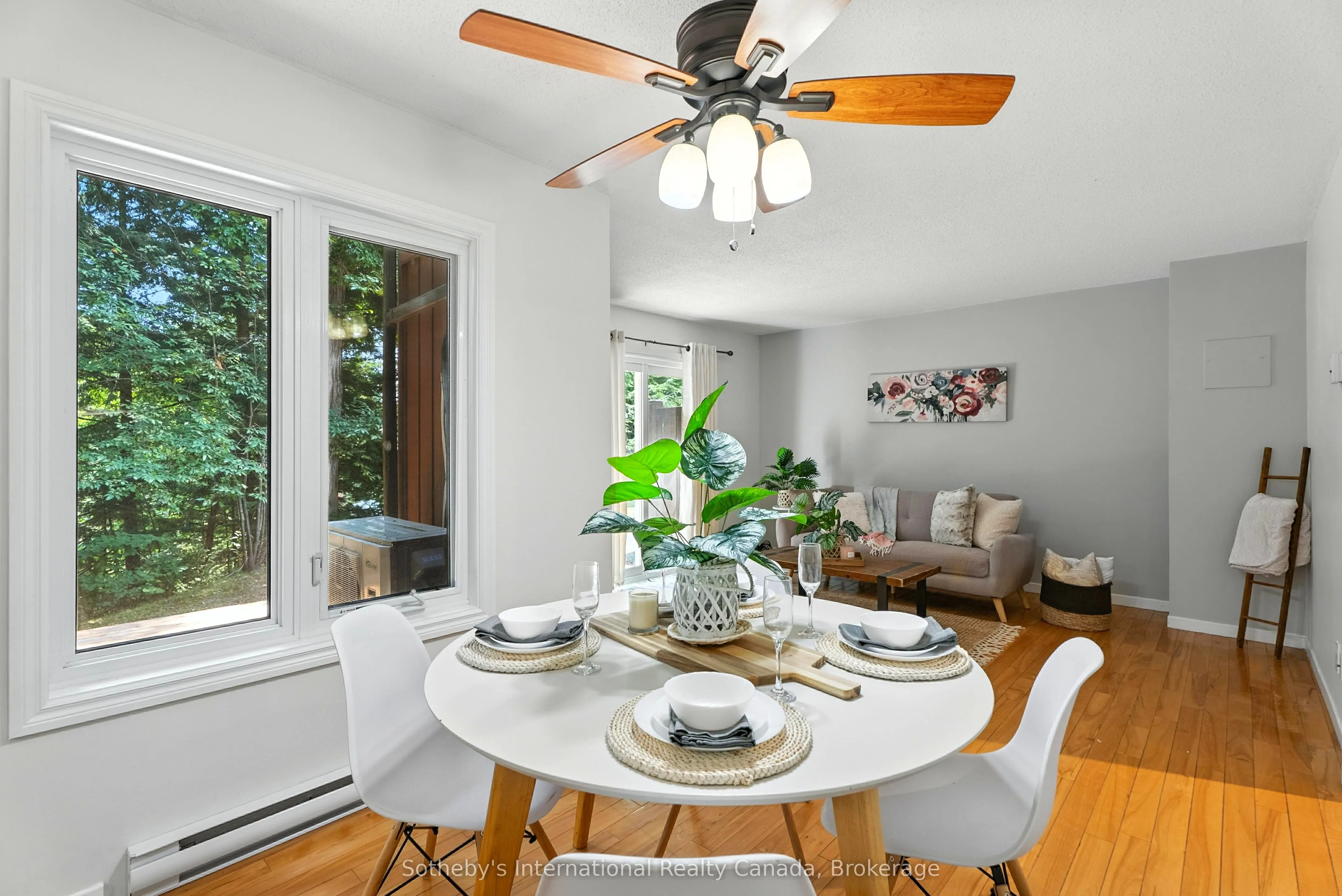 49 Southbank Drive, #10