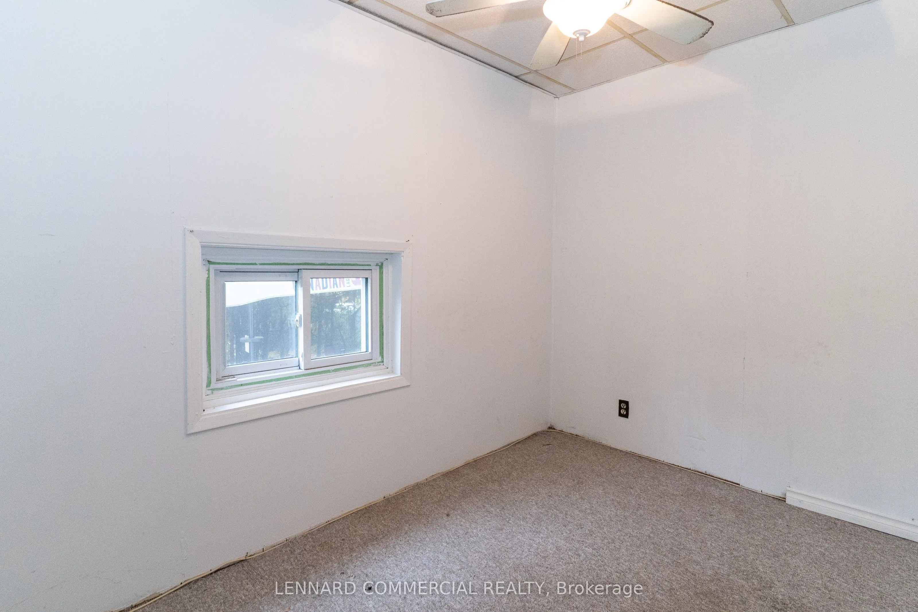 11 Minerva Street W