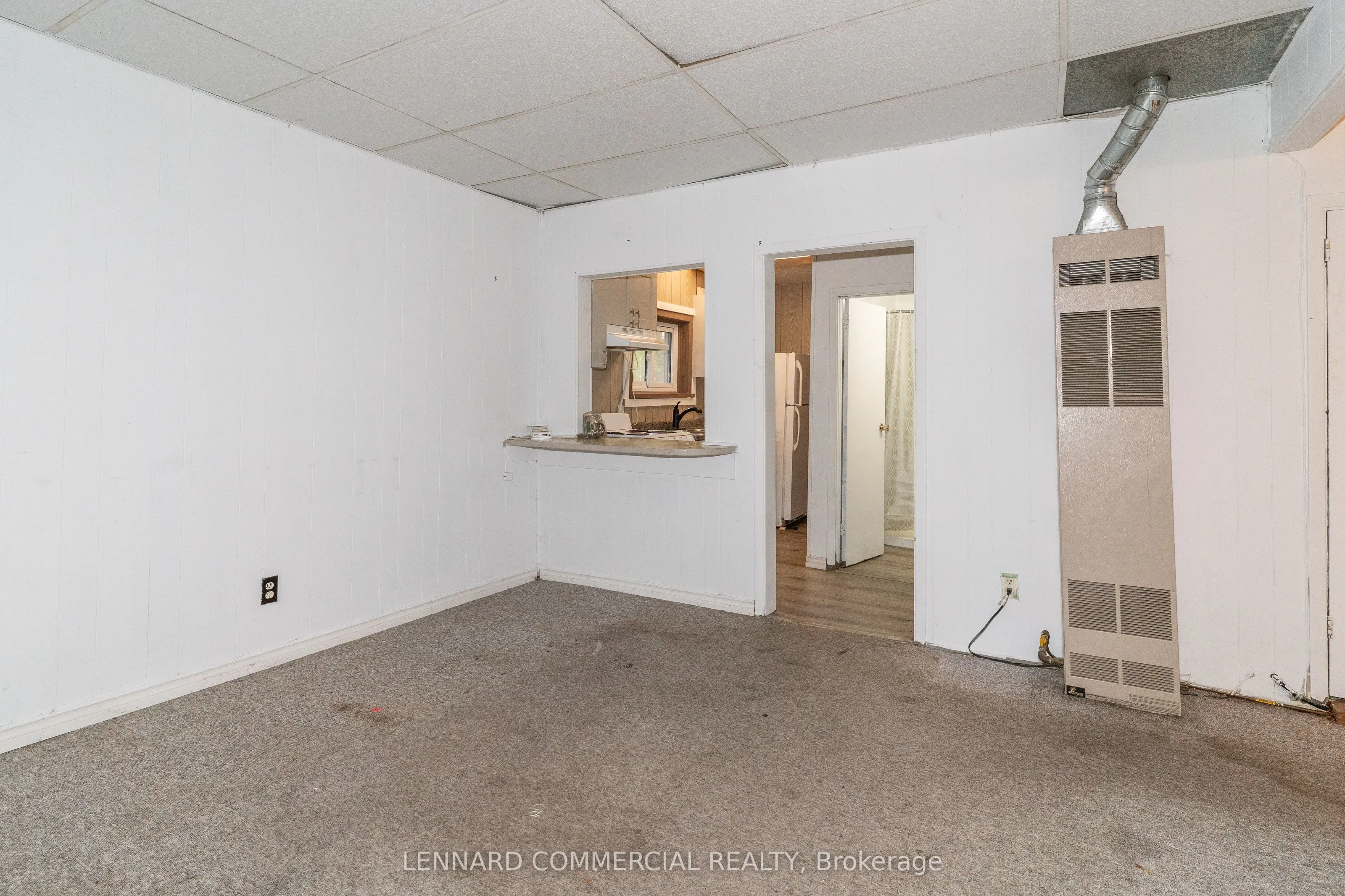 11 Minerva Street W