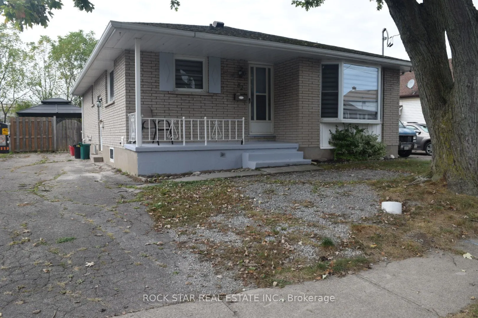 82 Deere Street, #Lower