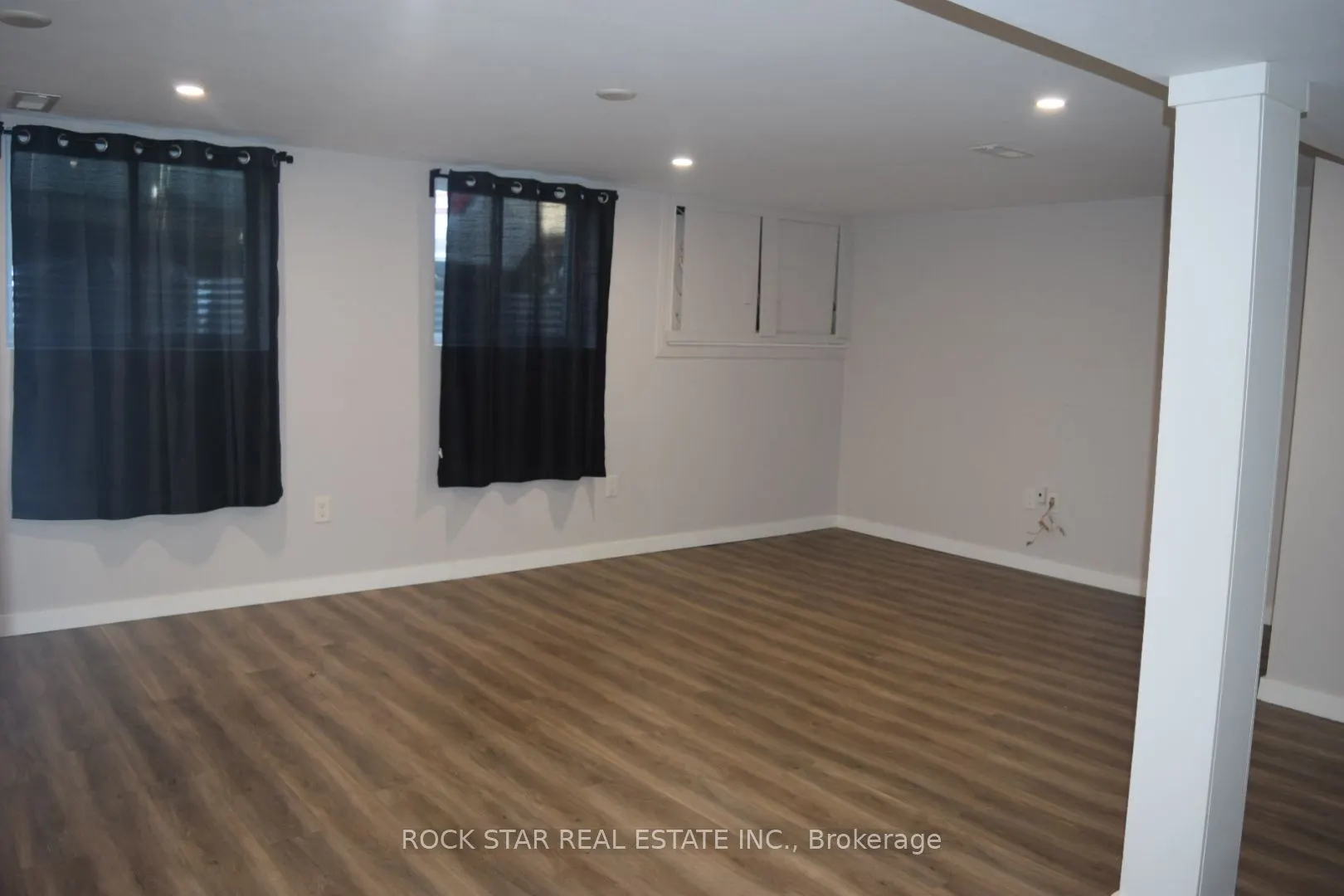 82 Deere Street, #Lower