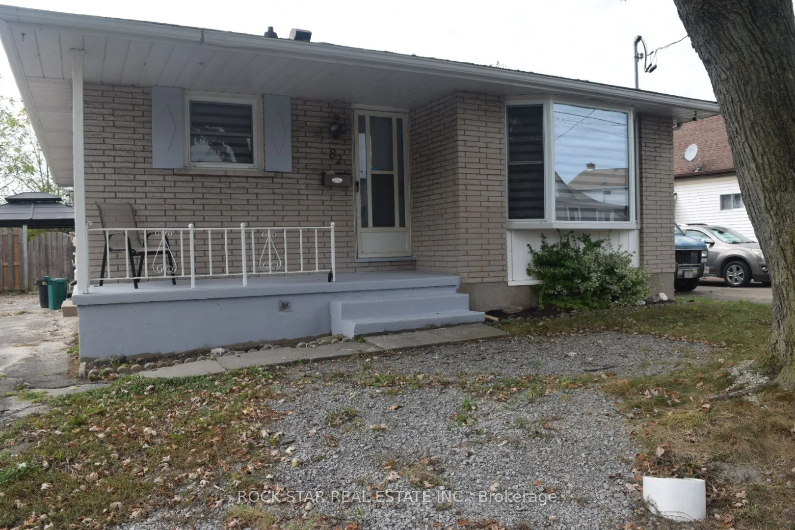82 Deere Street, #Lower