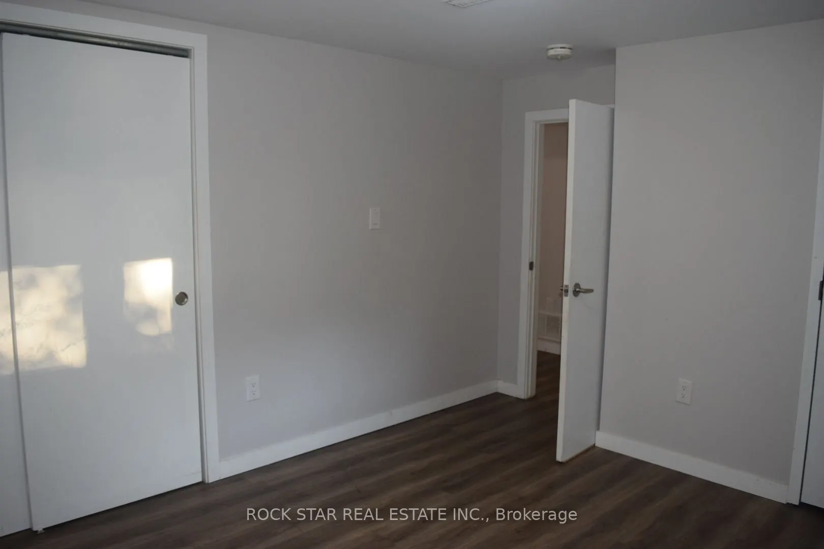 82 Deere Street, #Lower
