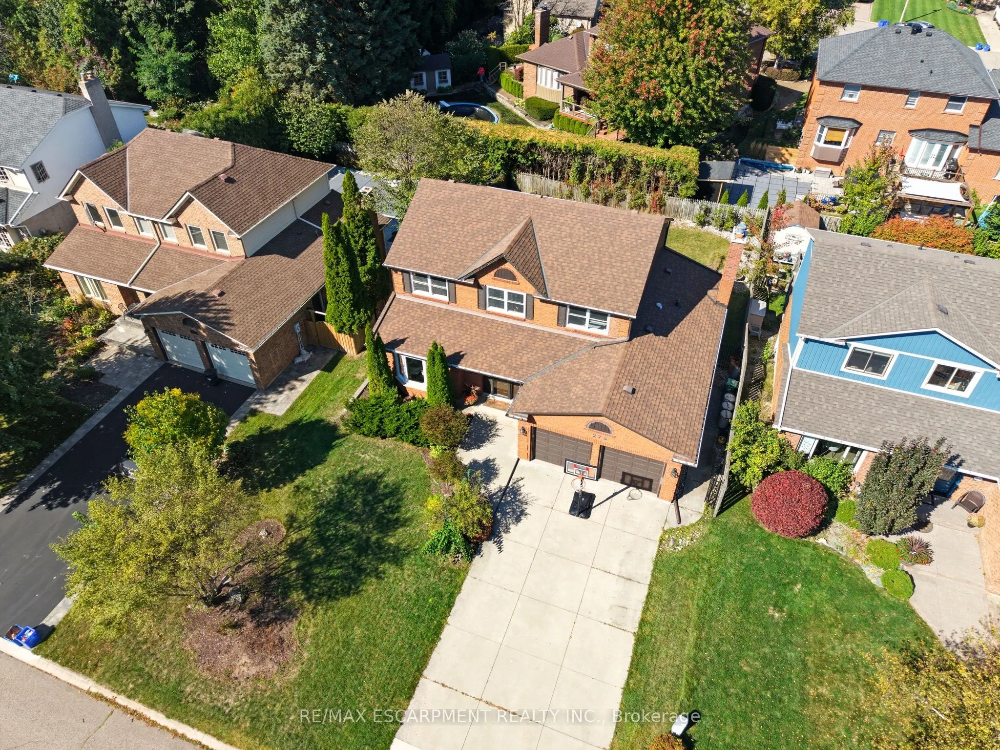 275 Cornwallis Road