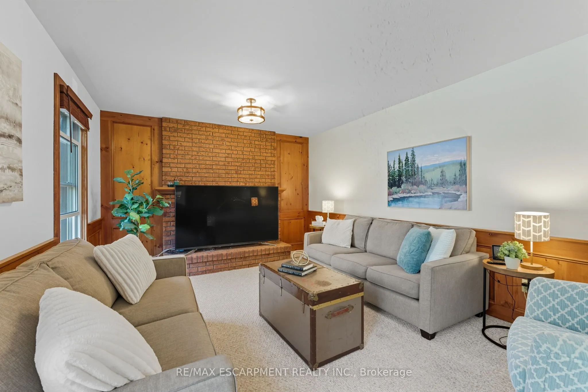 275 Cornwallis Road