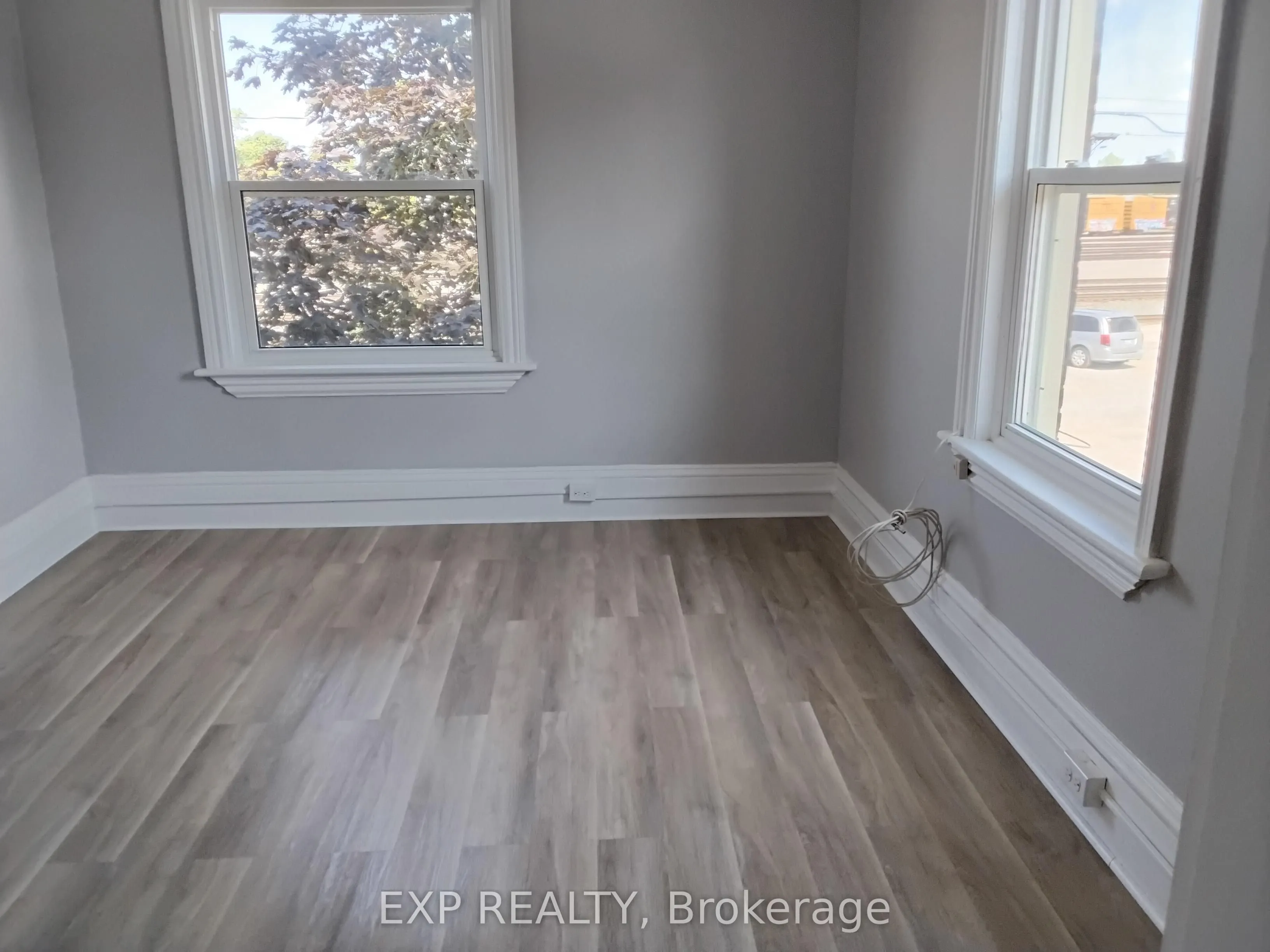 70-72 Victoria Avenue