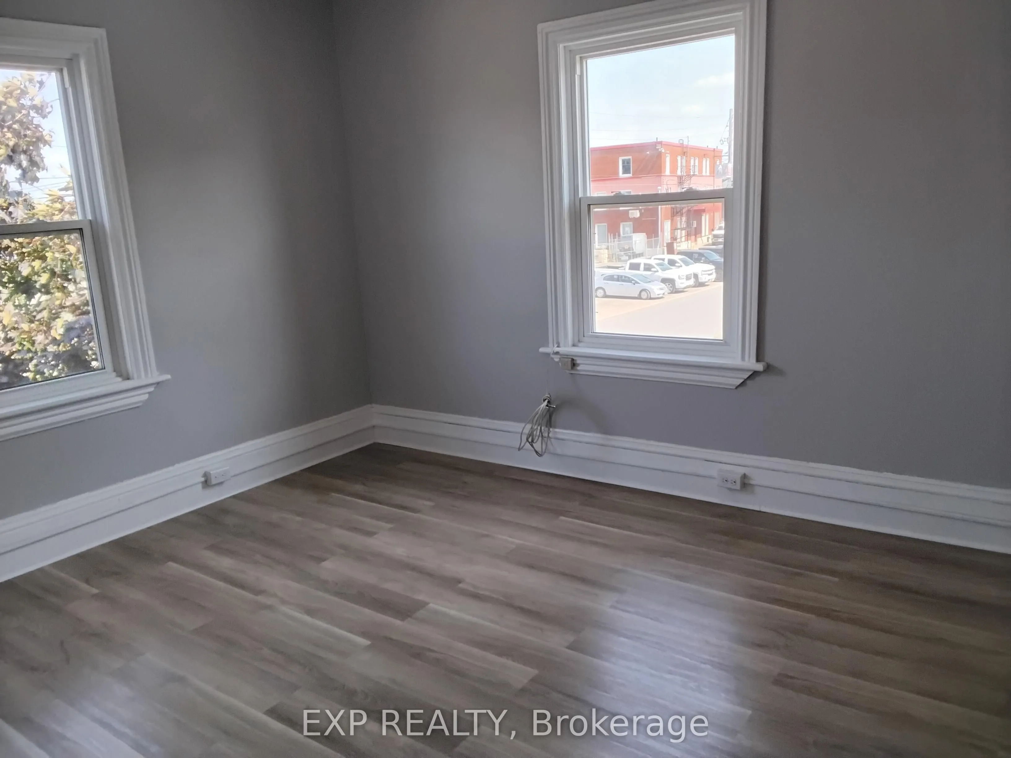 70-72 Victoria Avenue