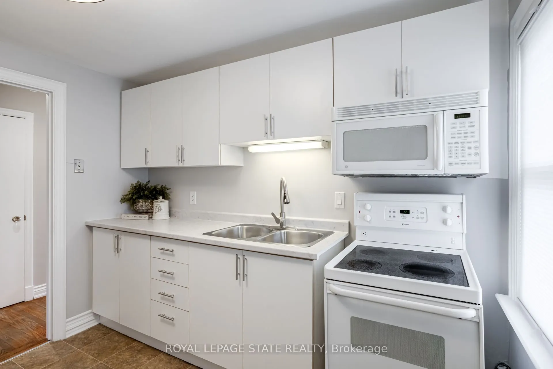 15 empress Avenue