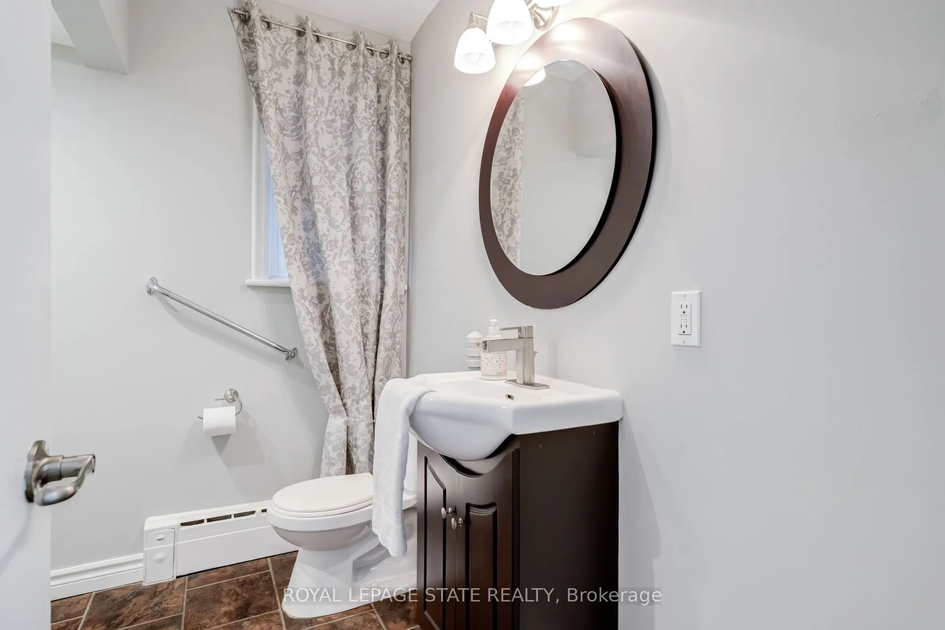 15 Empress Avenue