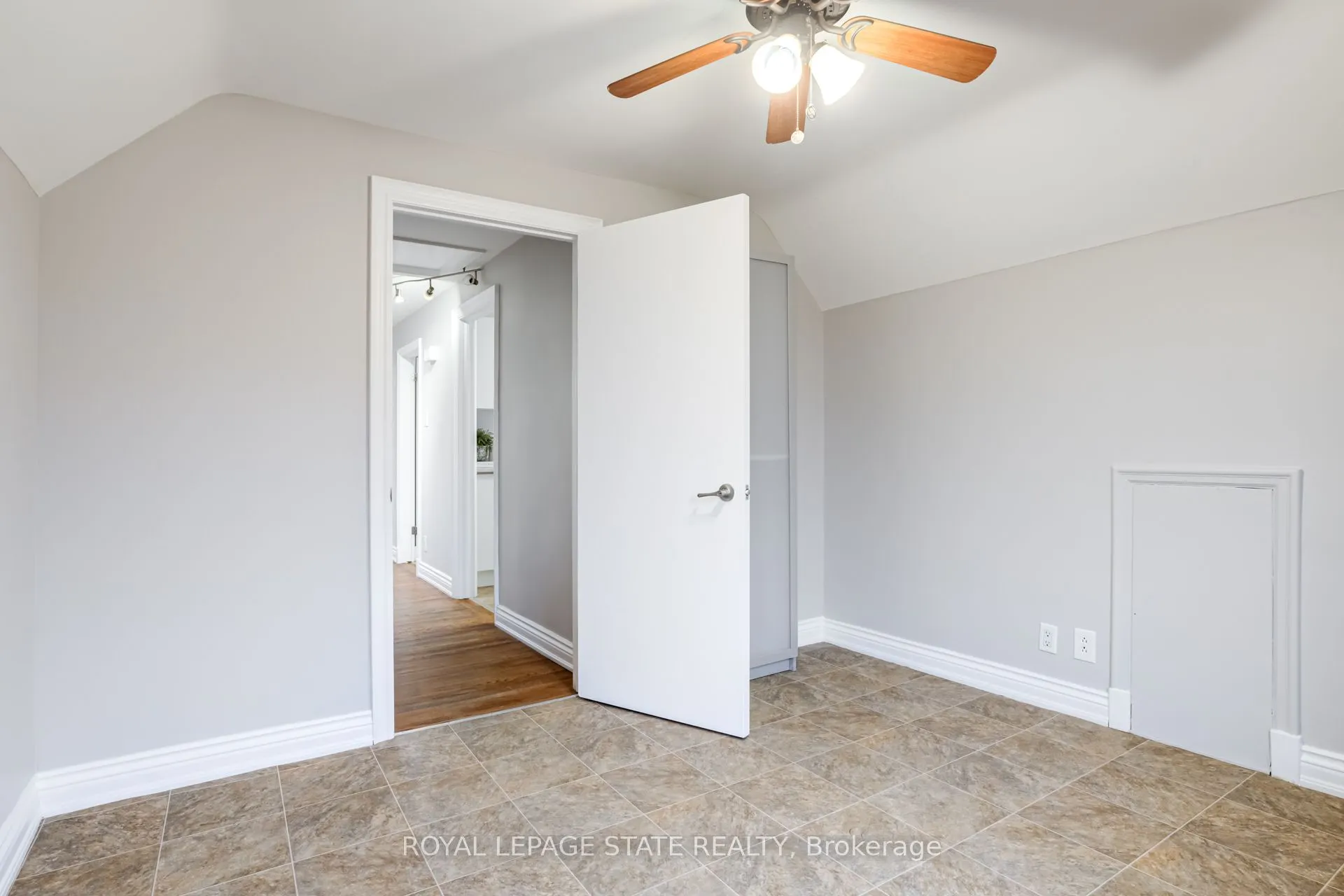 15 Empress Avenue
