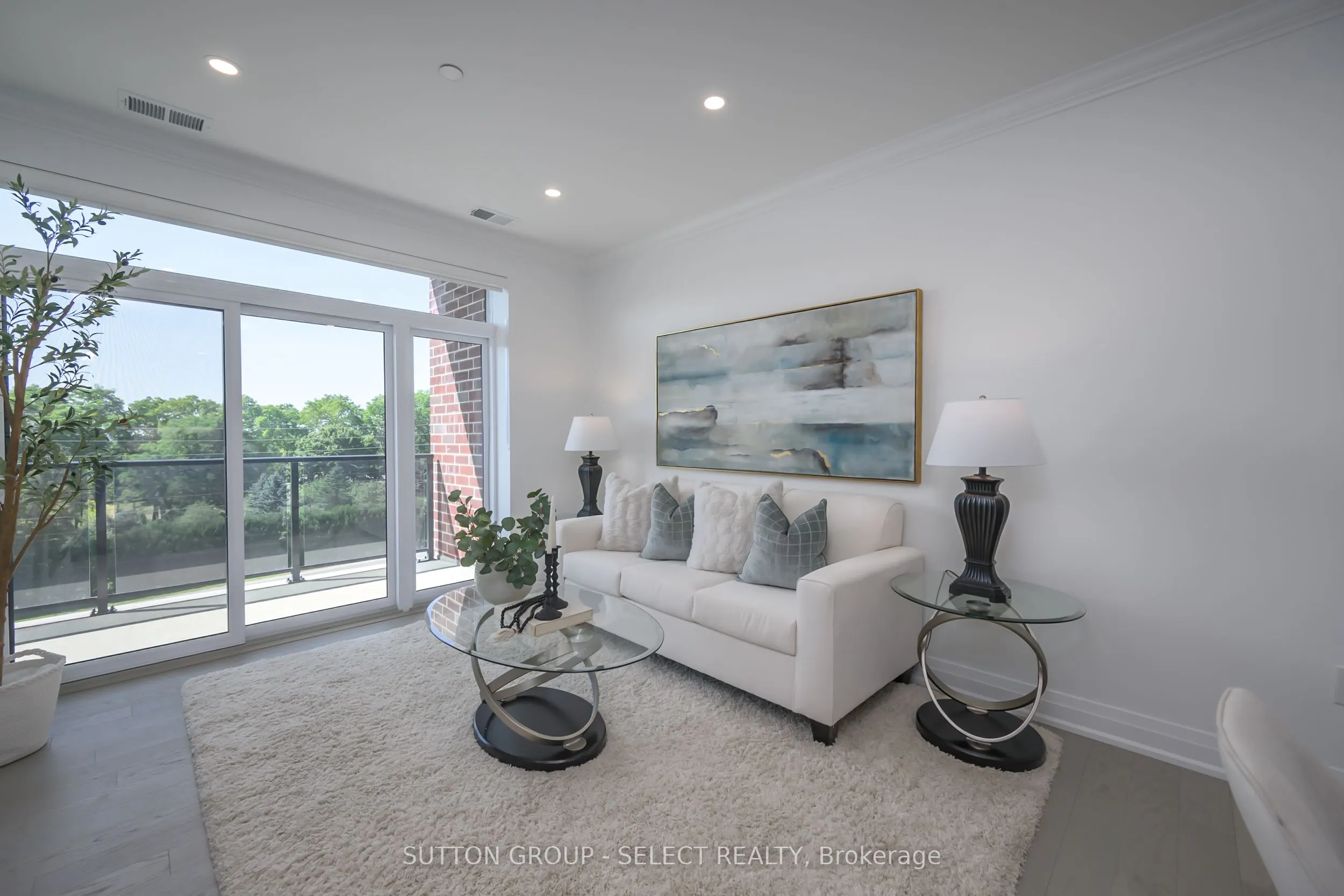 1975 Fountain Grass Drive, #307