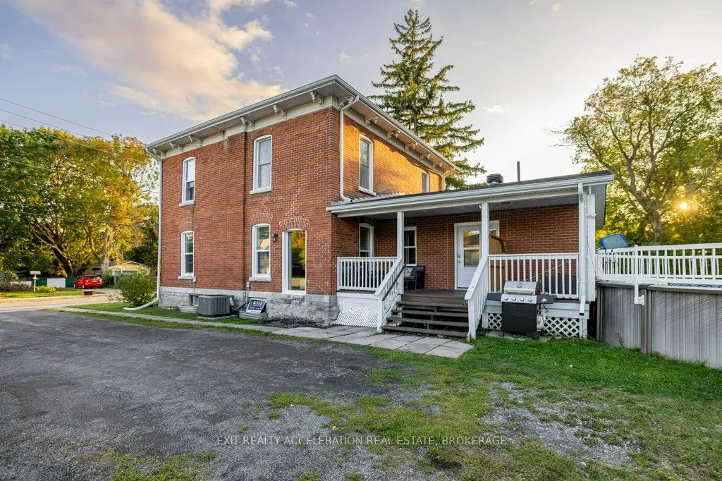 359 Thomas Street
