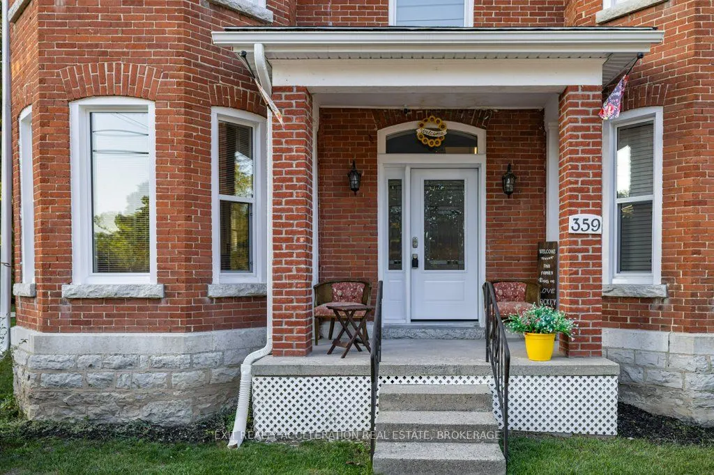 359 Thomas Street