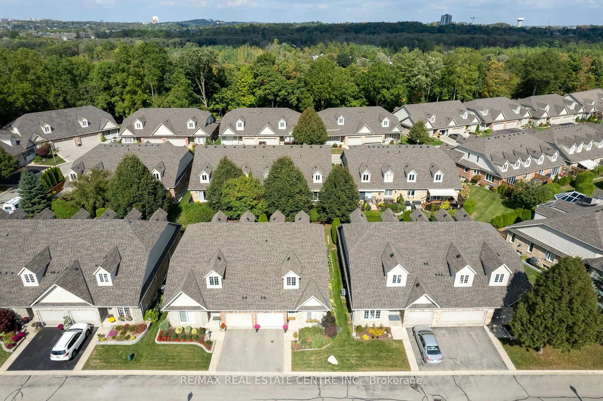 350 Doon Valley Drive, #5G