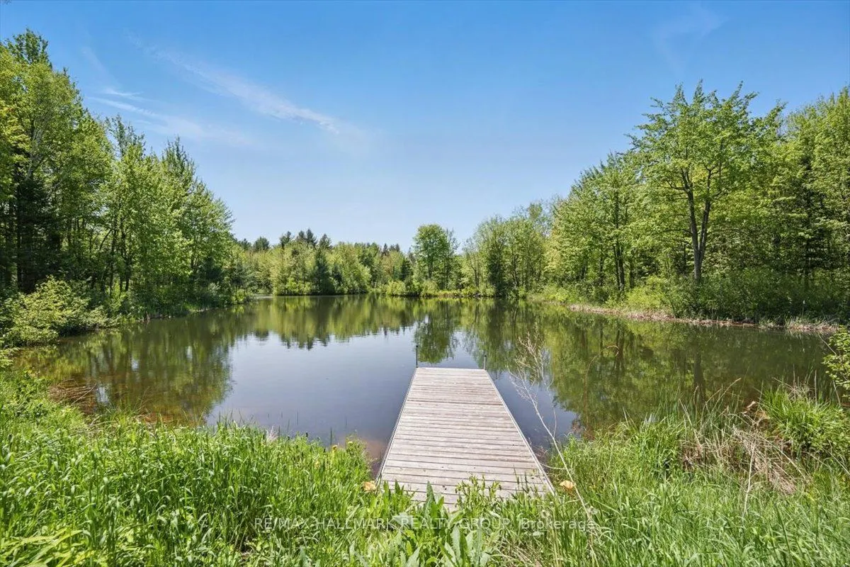 1720 Des Pins Road