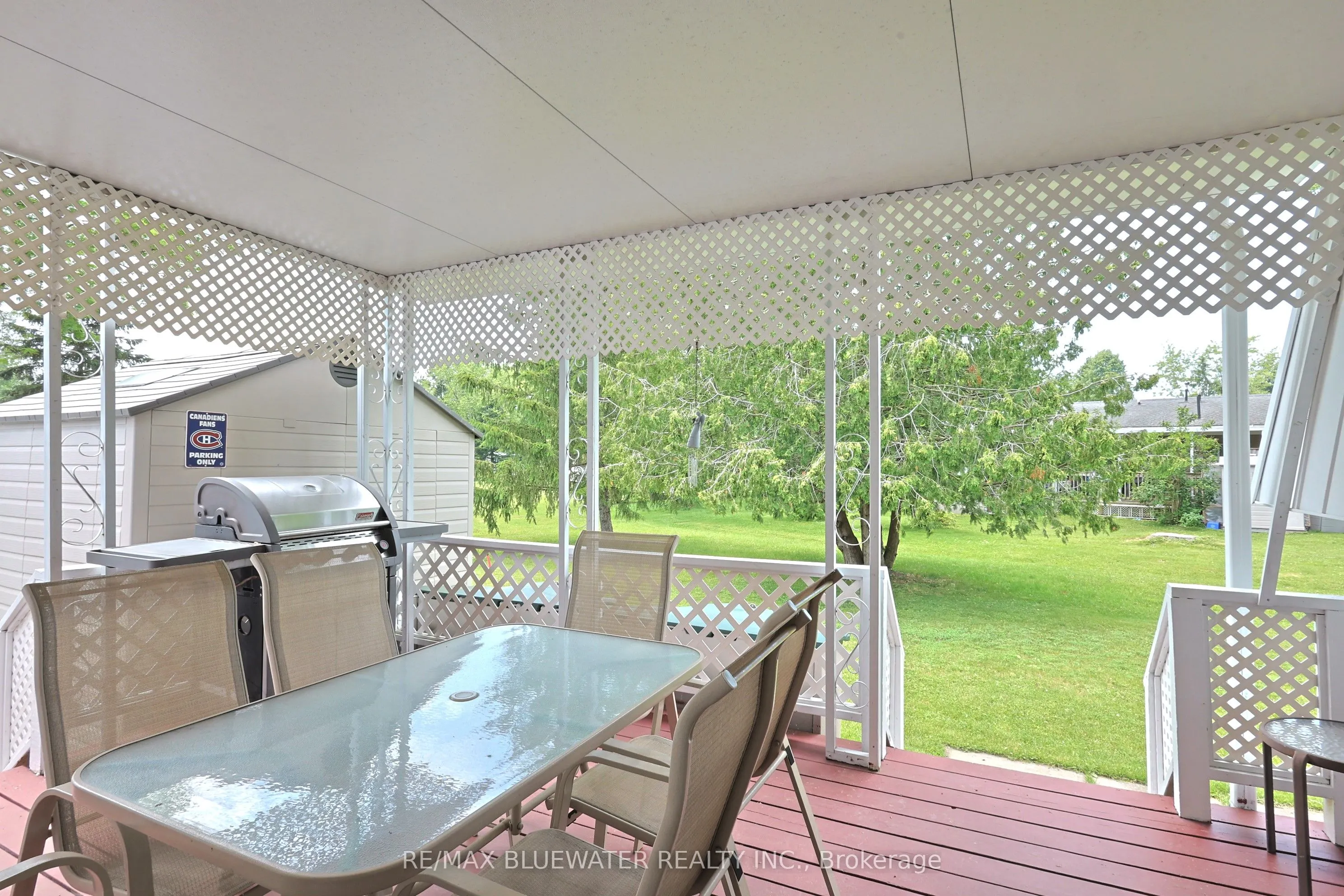 313 Pinetree Lane