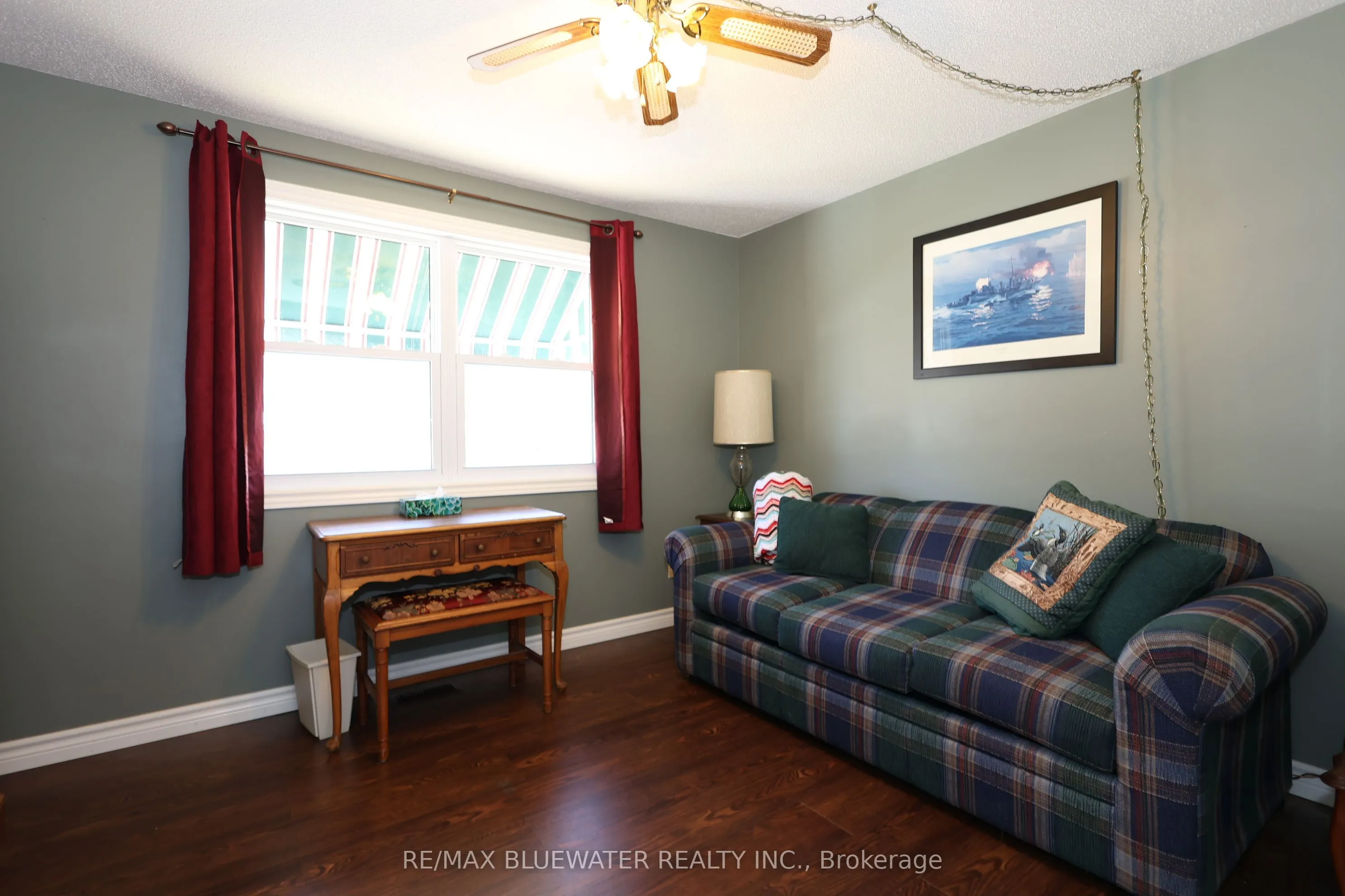 313 Pinetree Lane