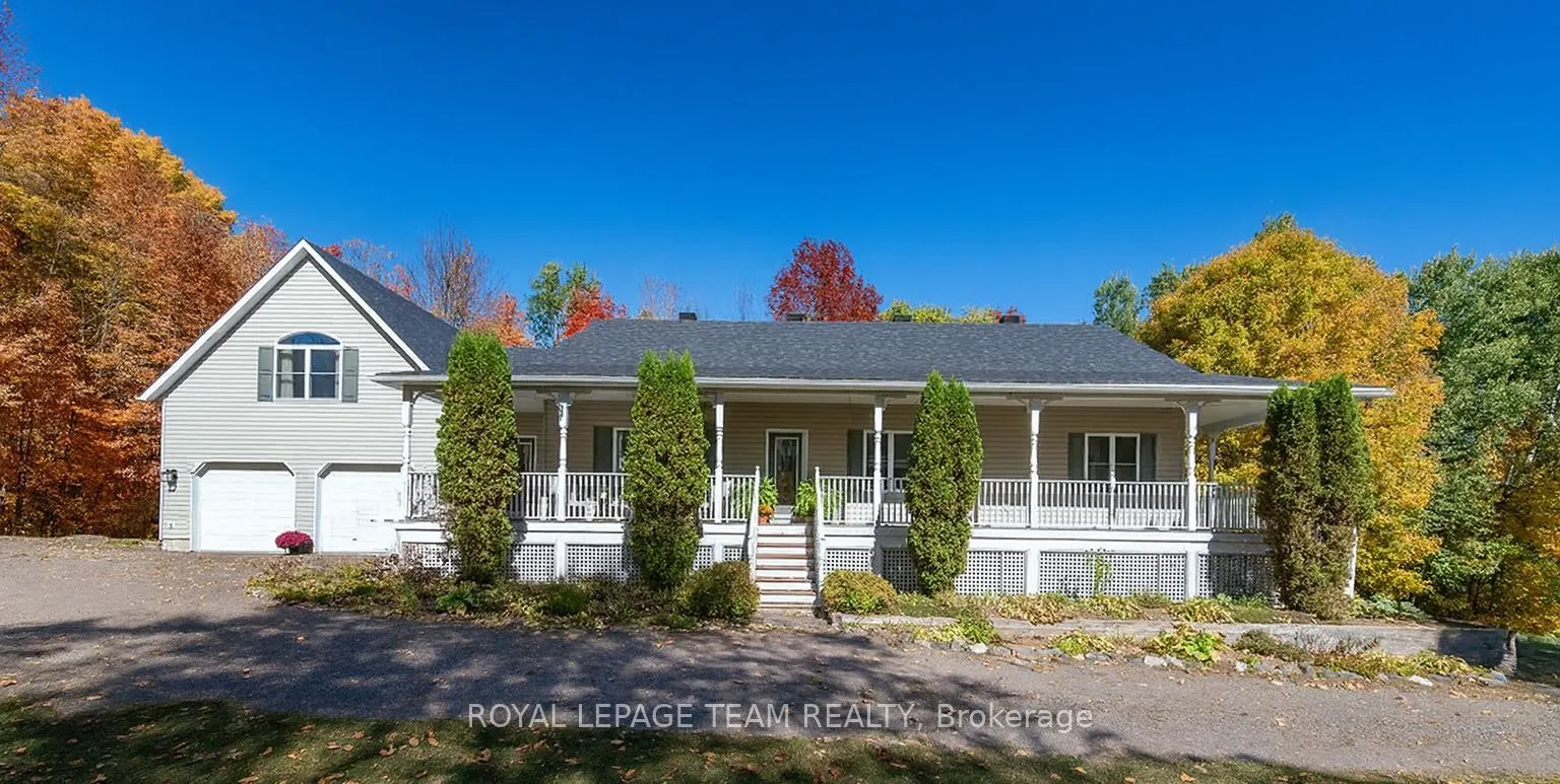 698 BARRYVALE Road