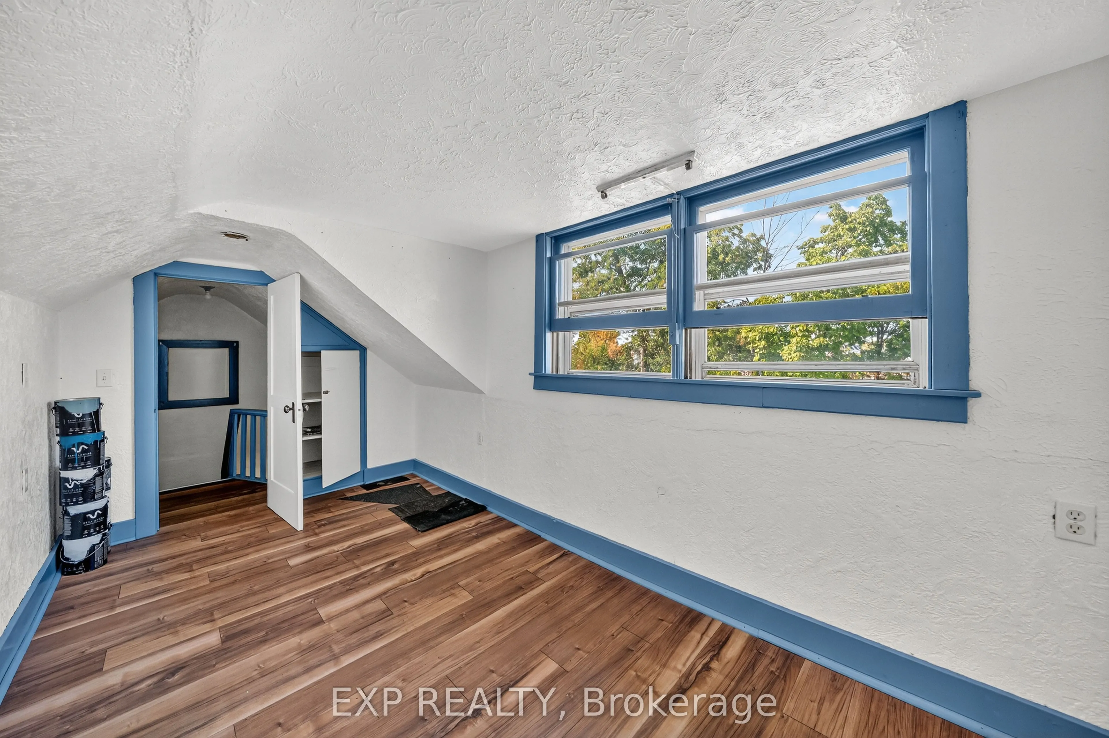 290 Division Street
