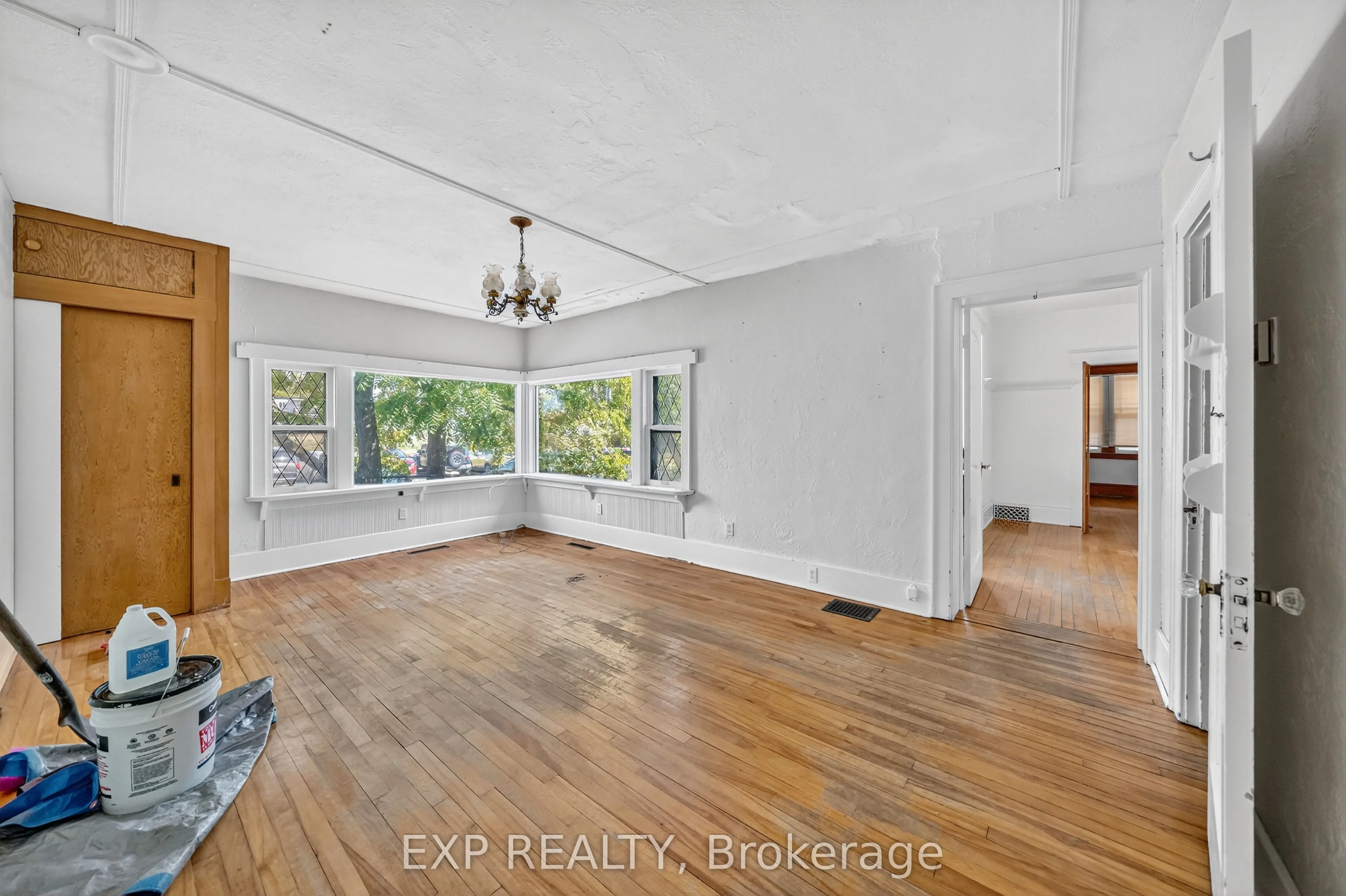 290 Division Street