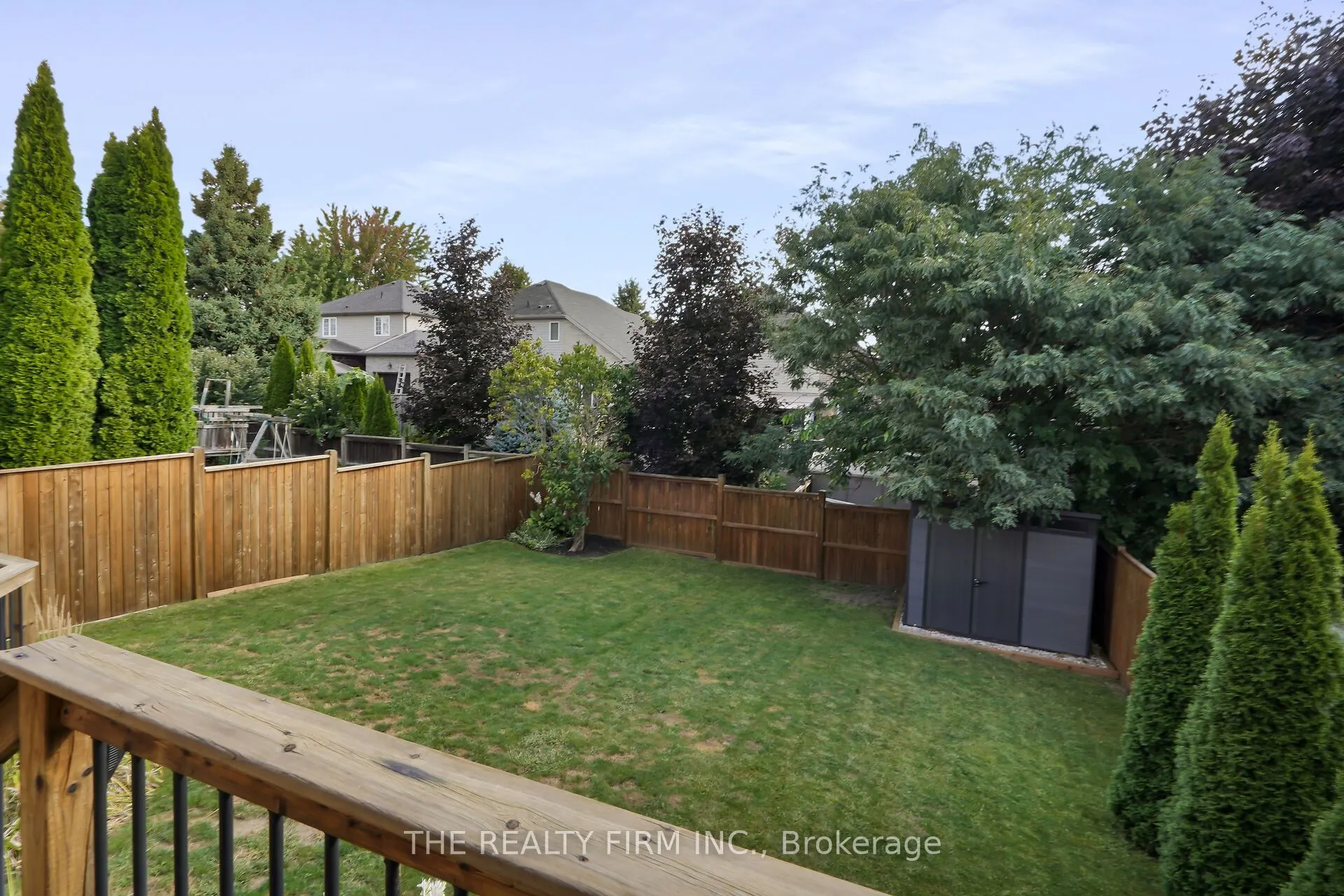 581 Clearwater Crescent