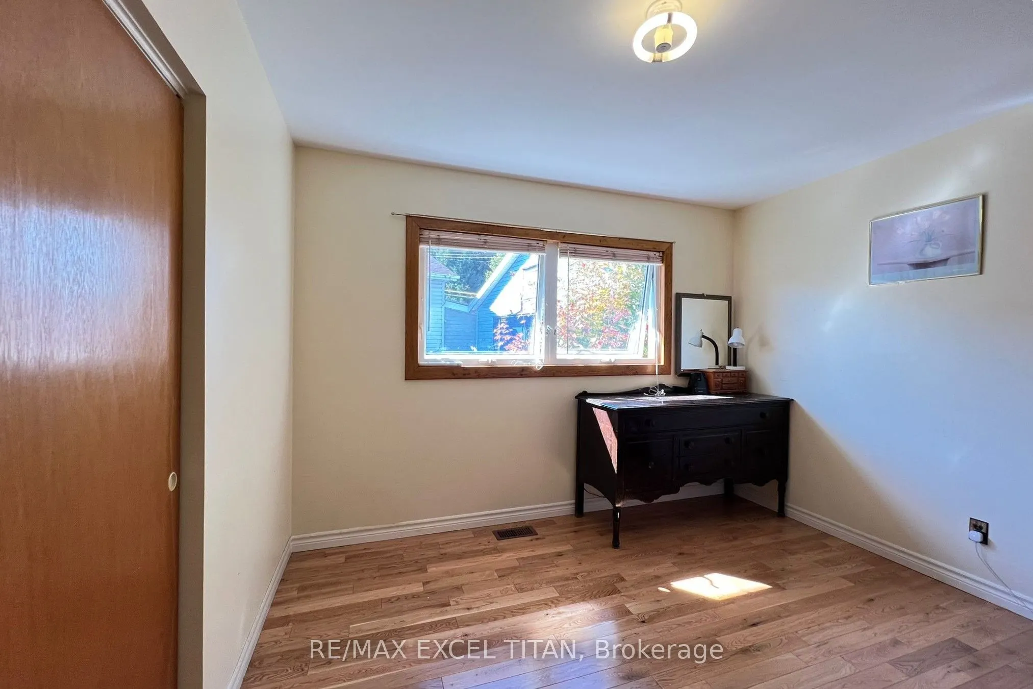 129 Axmith Avenue