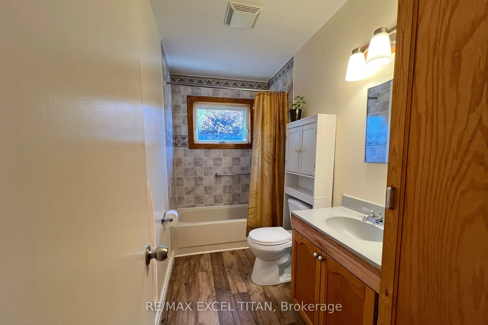 129 Axmith Avenue