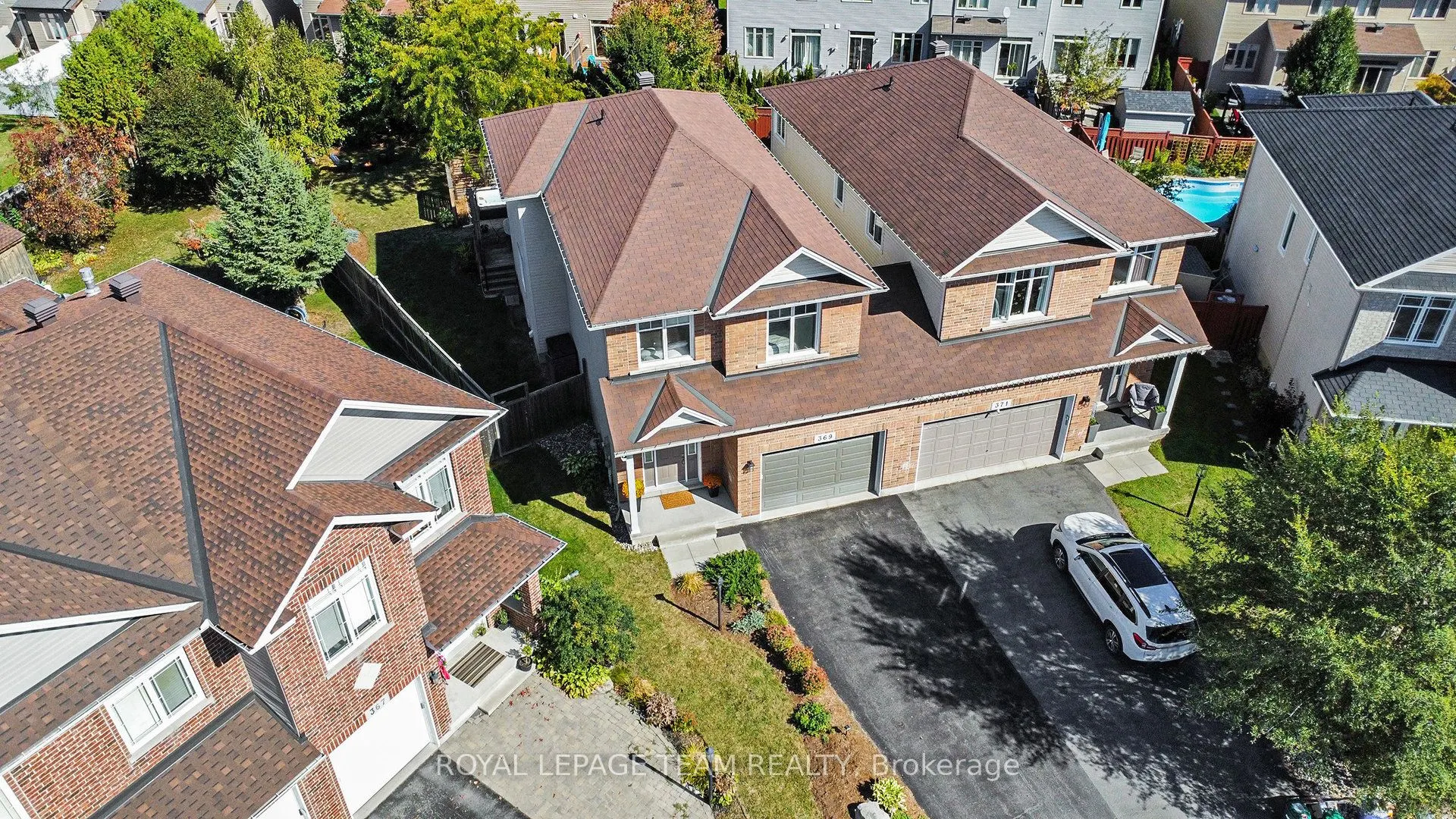 369 Glenbrae Avenue